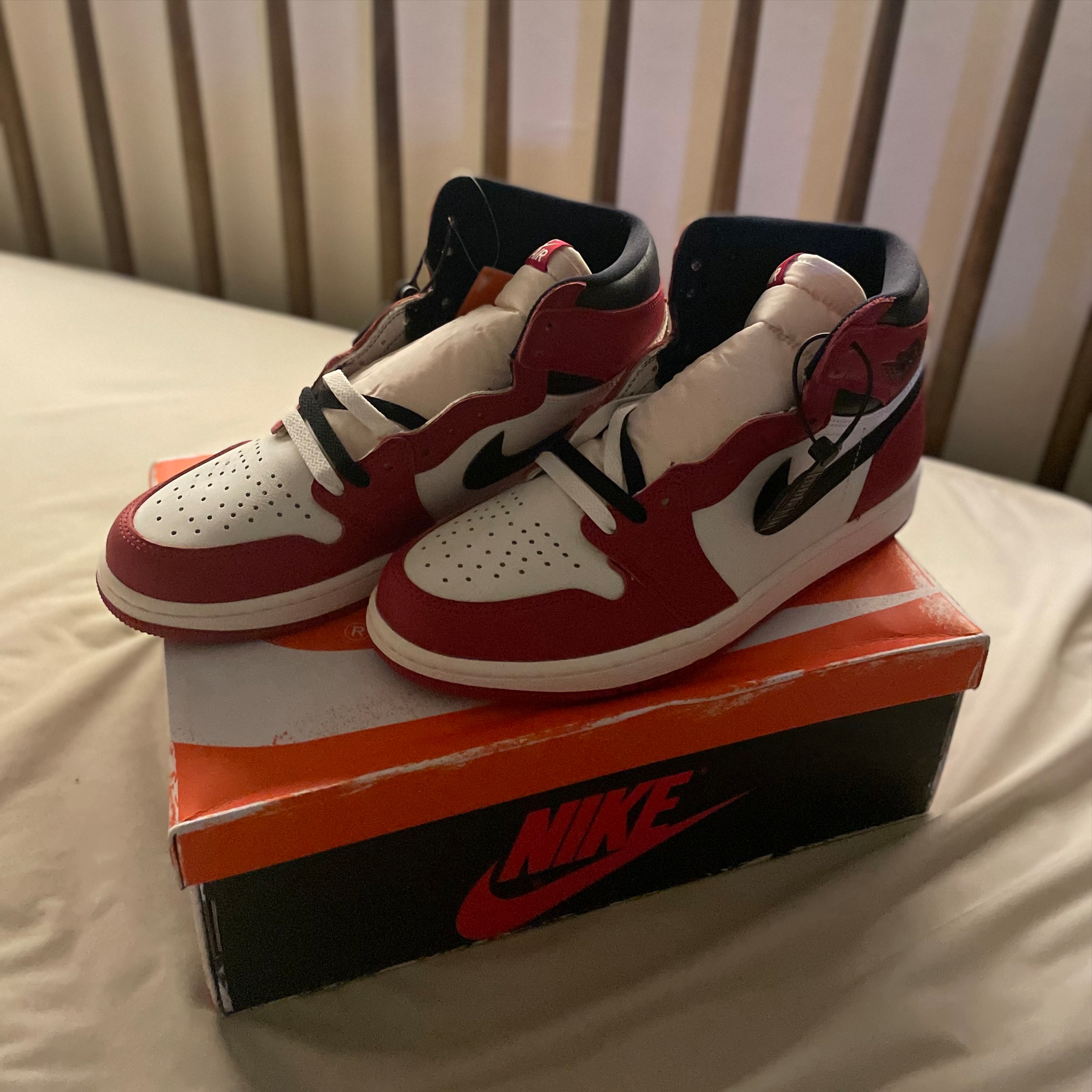 Jordan 1 Retro High OG Chicago 2022 착용 스타일 - 1