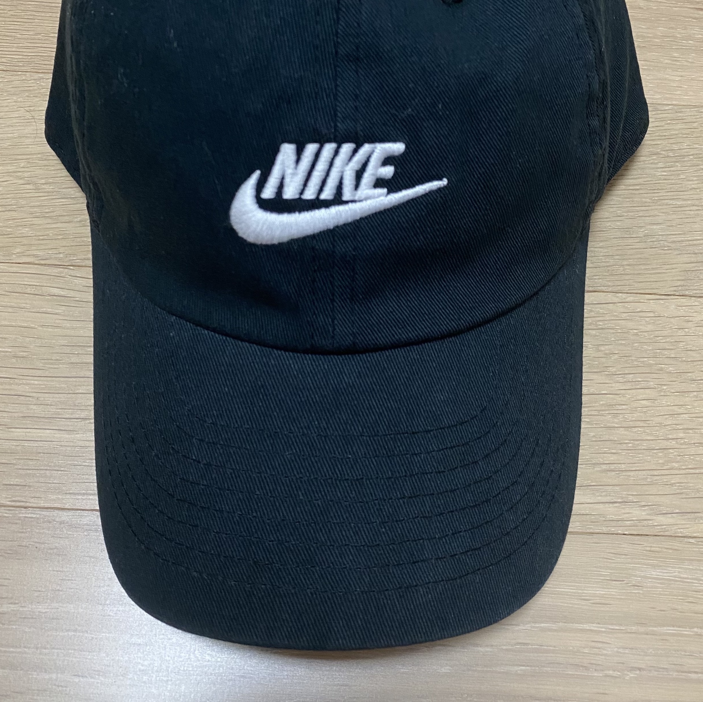 Nike Heritage 86 Futura Washed Cap Black White 착용 스타일