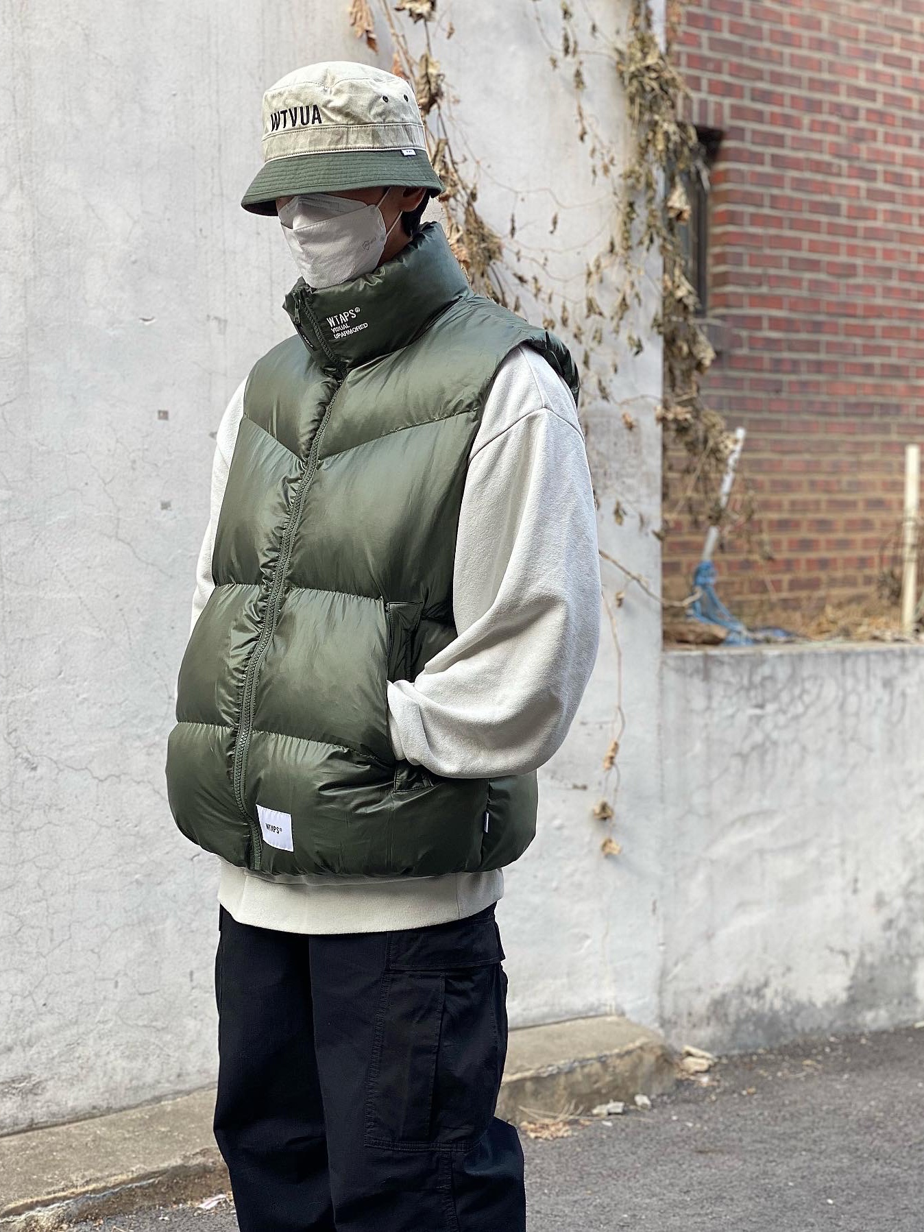 New Balance x Aime Leon Dore 991 Made in UK Grey 착용 스타일 - 2