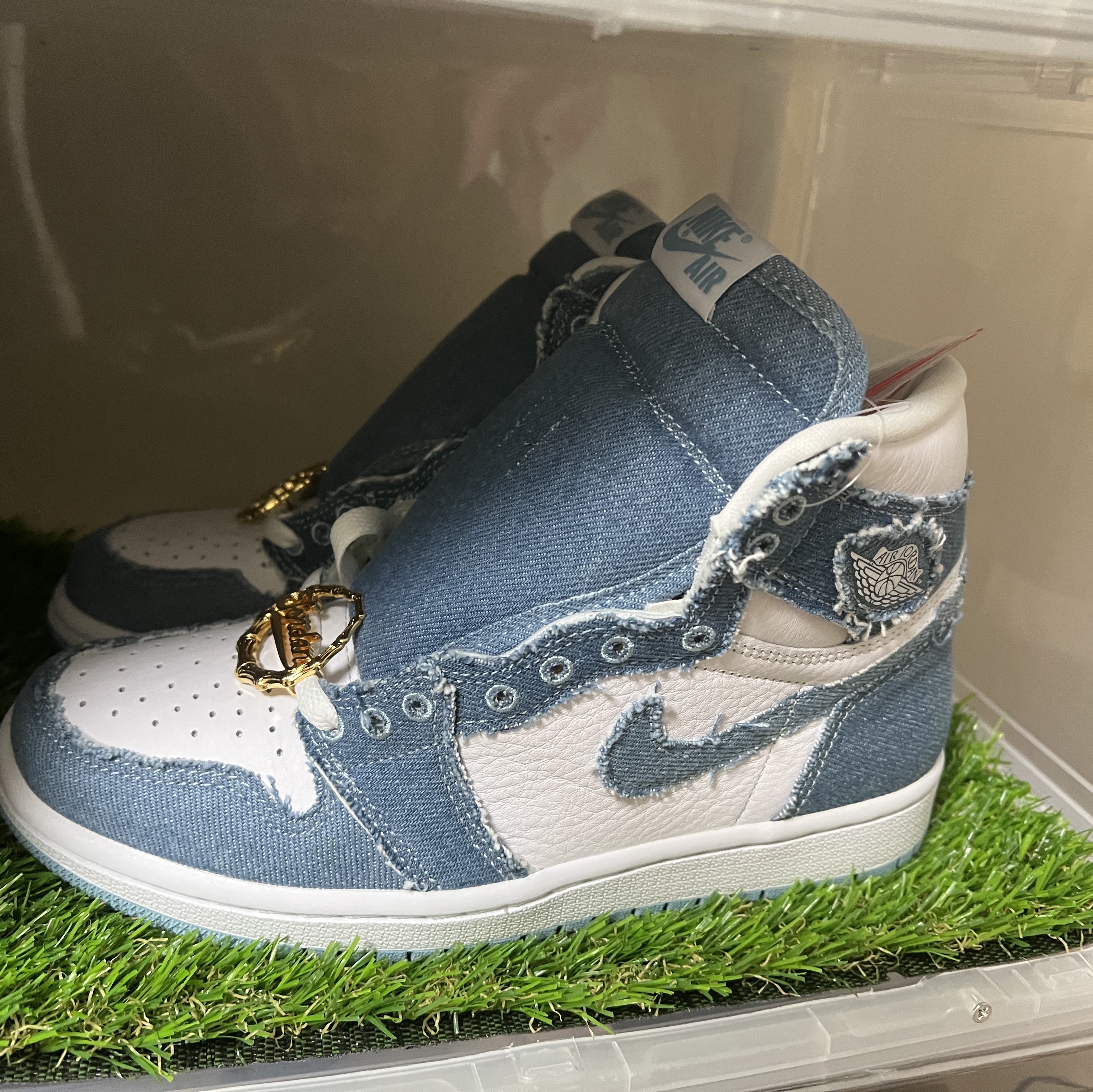 (W) Jordan 1 Retro High OG Denim 착용 스타일