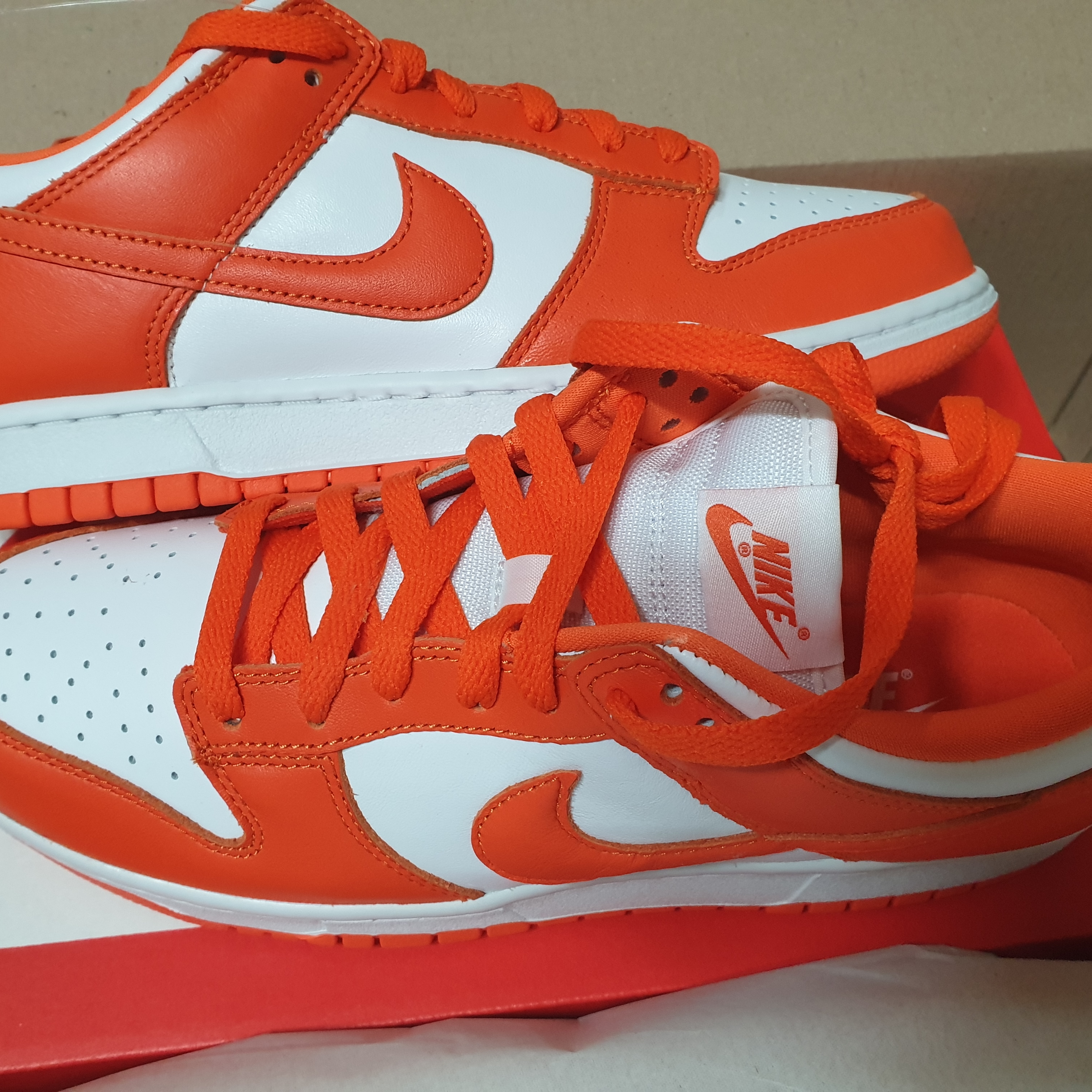 Nike Dunk Low SP Syracuse 2022 착용 스타일