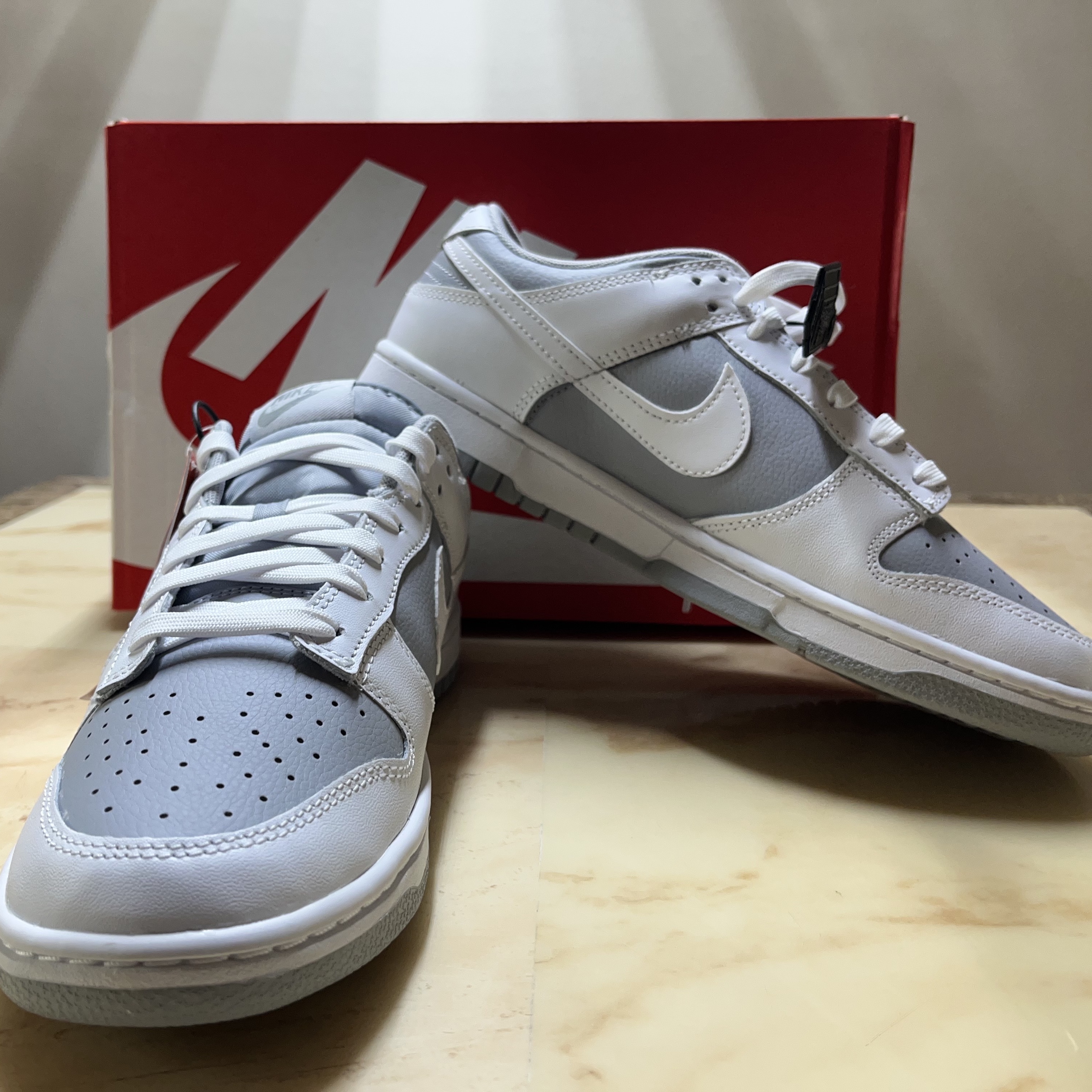 Nike Dunk Low Retro White Neutral Grey 착용 스타일 - 4