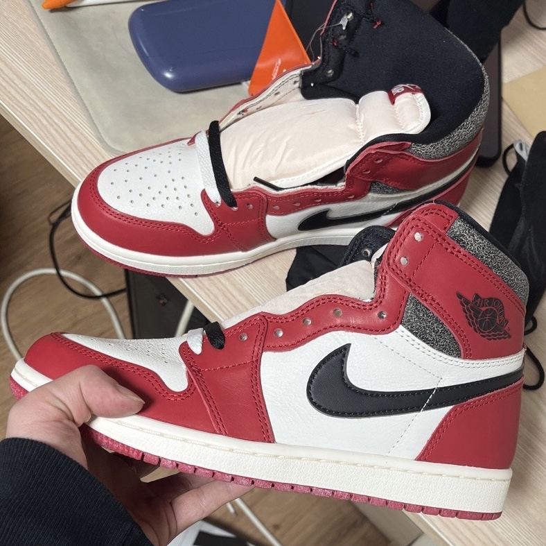 Jordan 1 Retro High OG Chicago 2022 착용 스타일 - 2