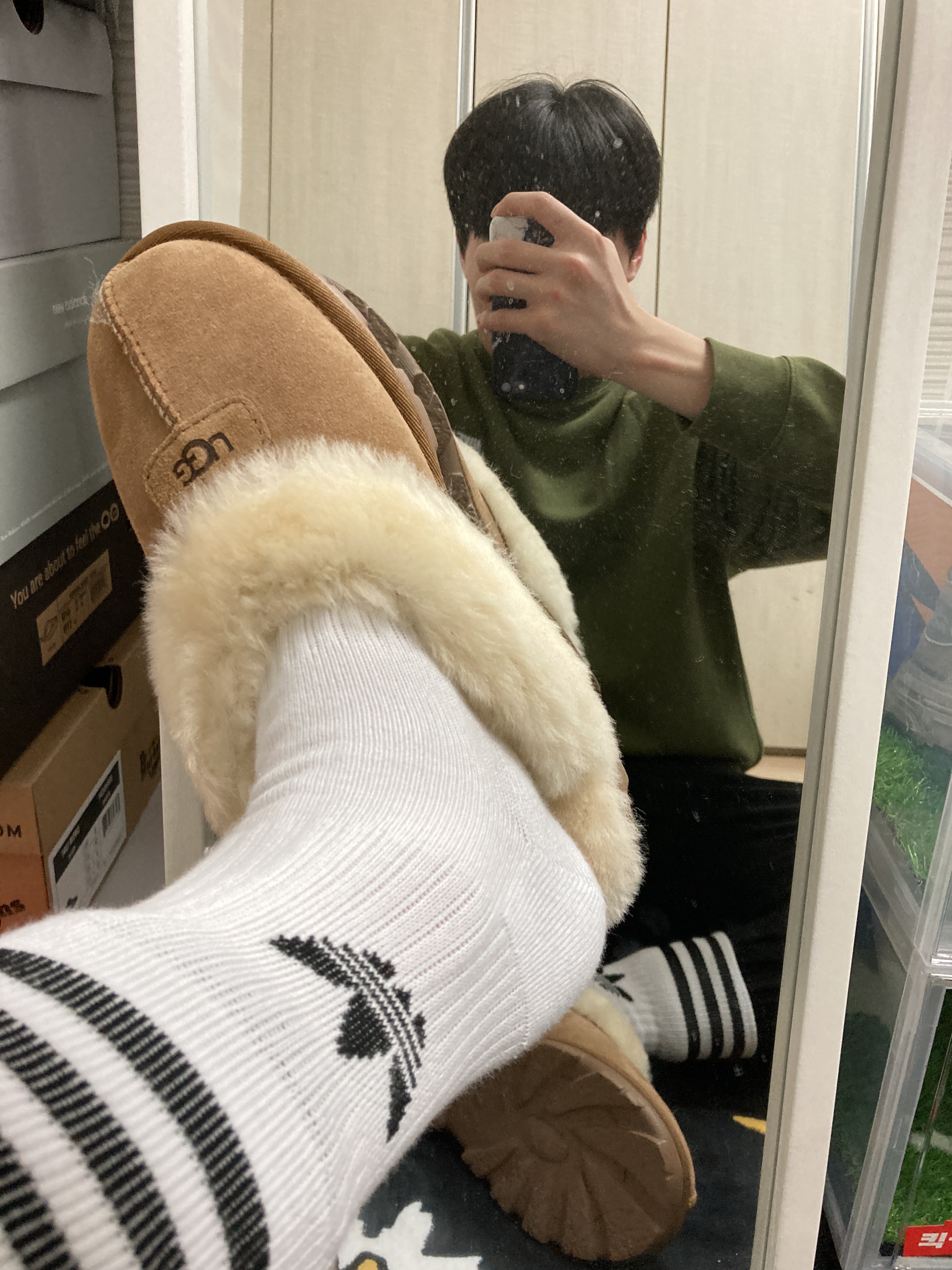 (W) UGG Coquette Slipper Chestnut 착용 스타일