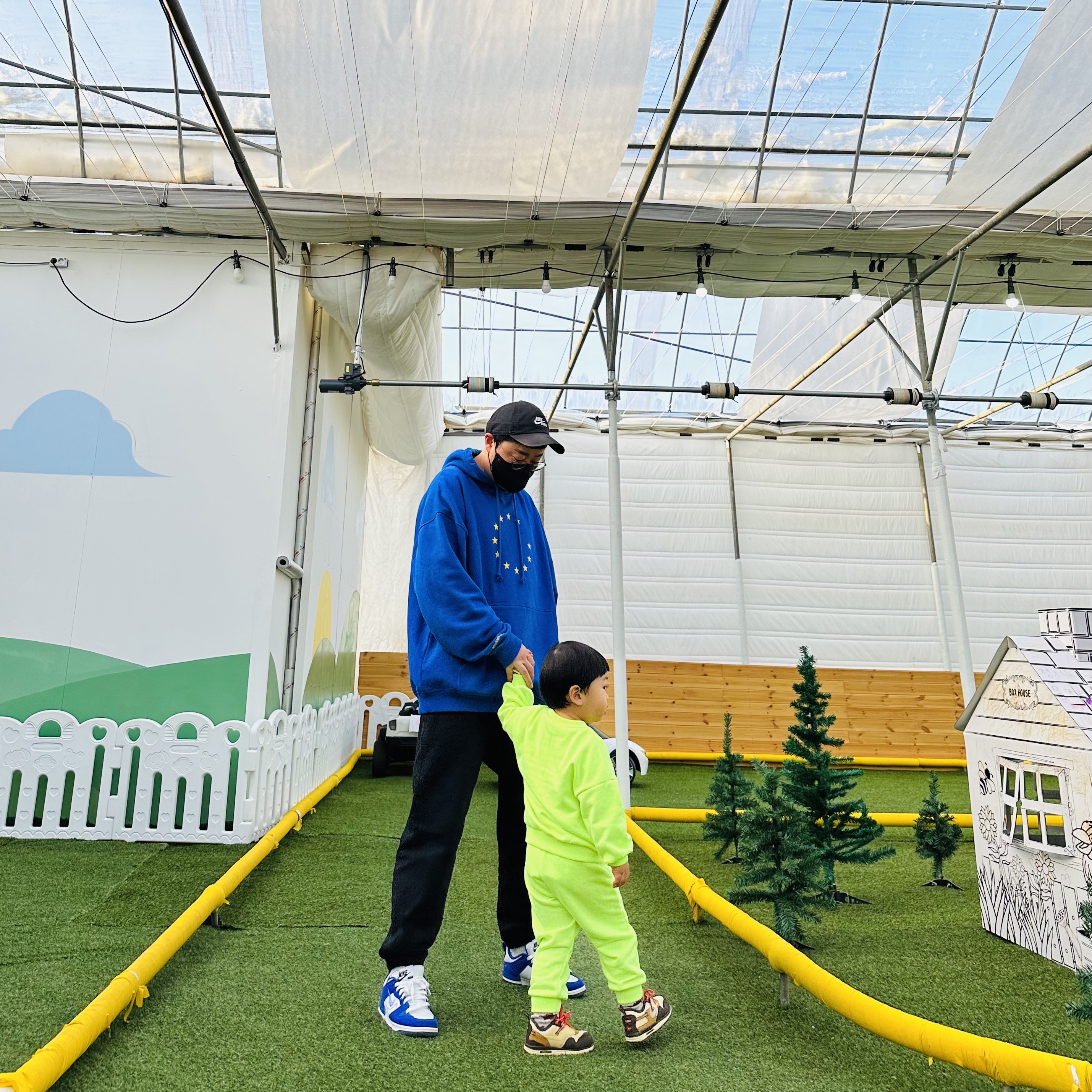 Nike H86 Korea Cap Black, Souvenir Official Eunify Classic Hoodie Blue 착용 스타일 - 1