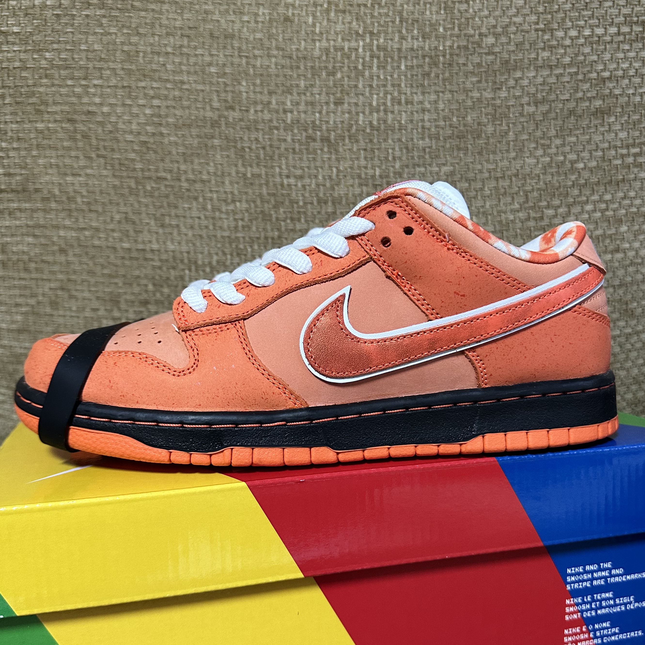Nike x Concepts SB Dunk Low Orange Lobster (Regular Box) 착용 스타일 - 2