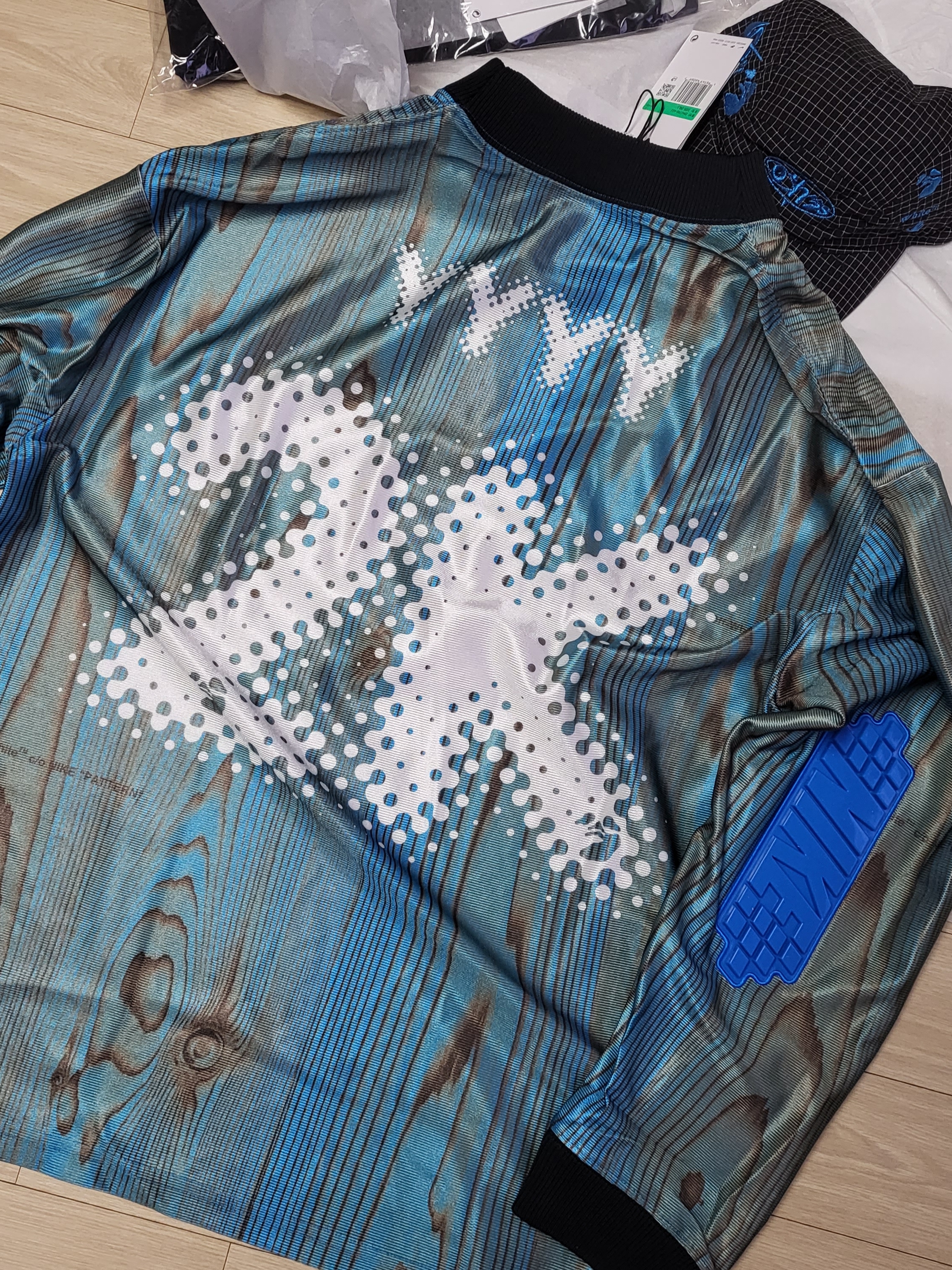 Nike x Off-White NRG Jersey Imperial Blue - Asia, Nike x Off-White NRG Hat Black 착용 스타일 - 3