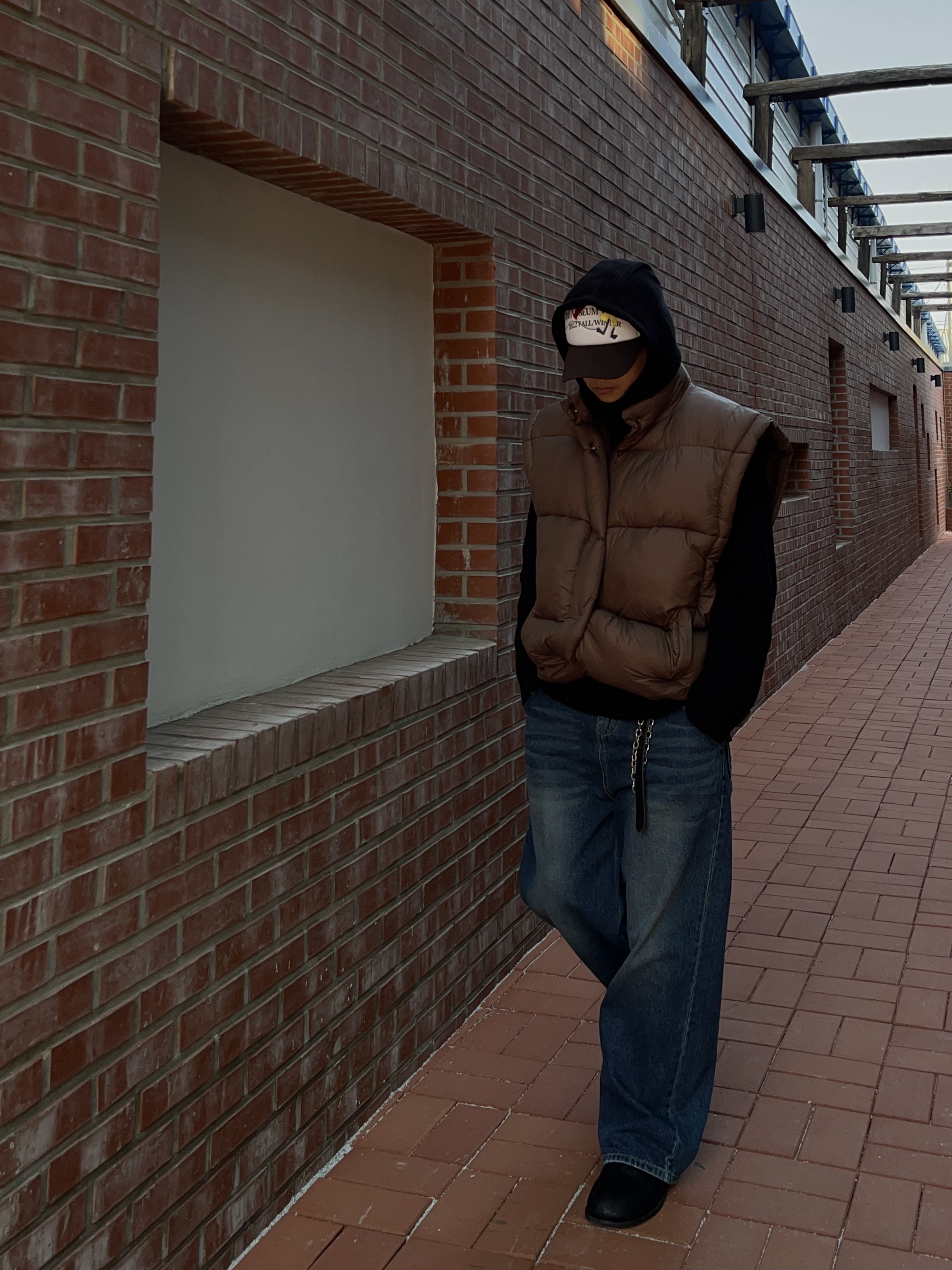 The Museum Visitor Hand Stitched Childern Mesh Cap Brown - 22SS, Our Legacy Ladon Brass Keychain Matte Nickel 착용 스타일 - 2