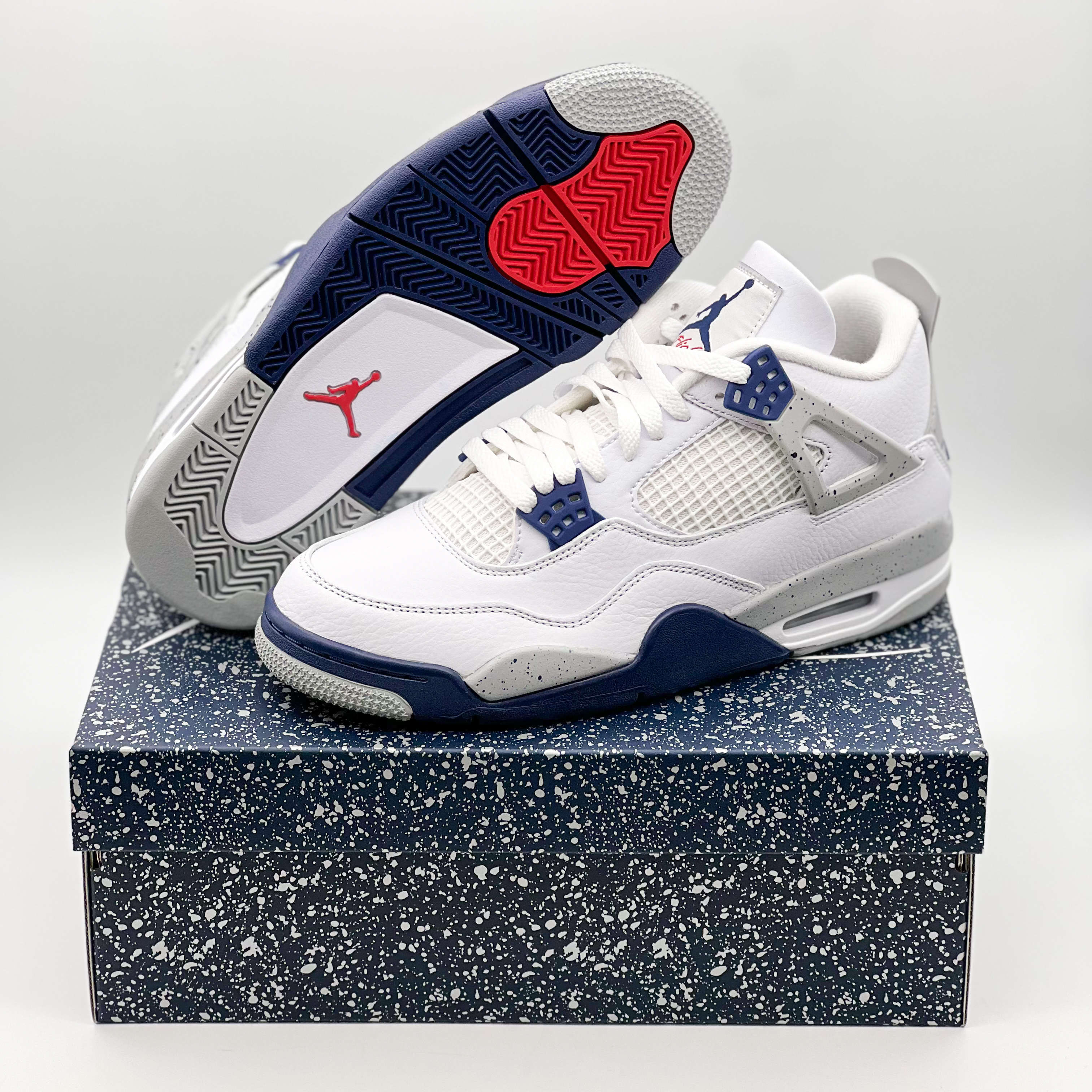 Jordan 4 Retro Midnight Navy 착용 스타일 - 1