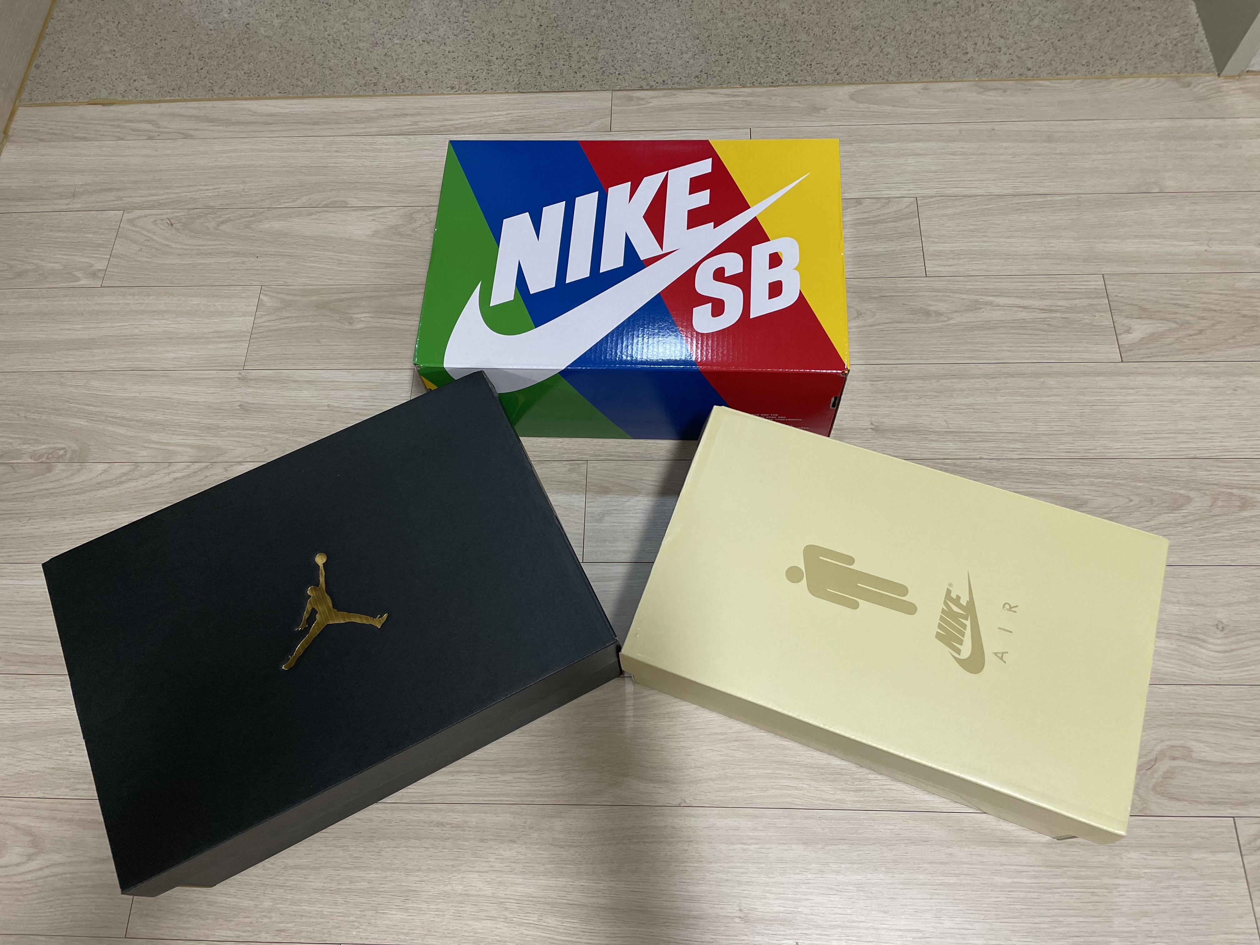 Nike x Concepts SB Dunk Low Orange Lobster (Regular Box), Jordan 1 Low Golf Court Purple 착용 스타일 - 5