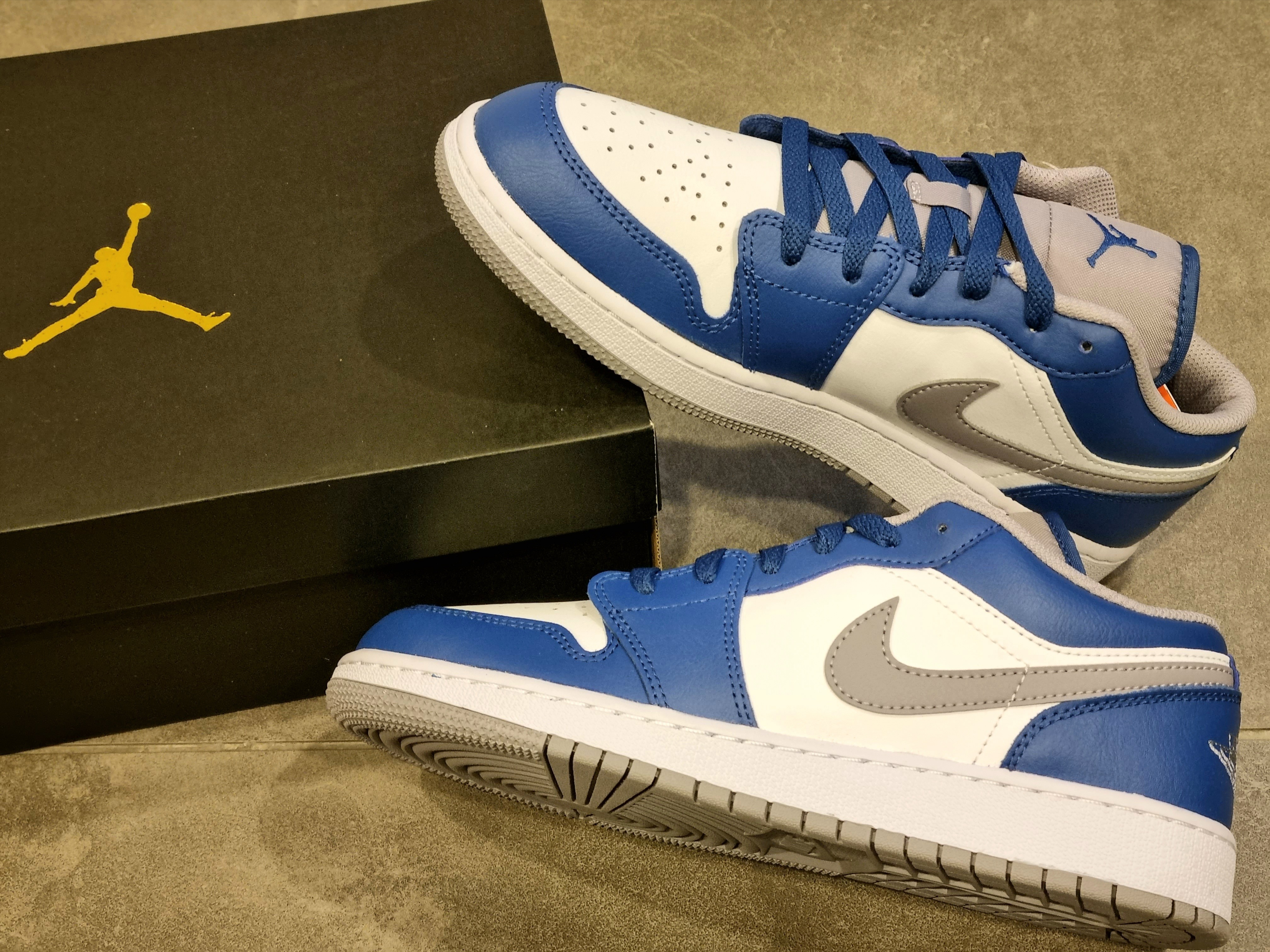 (GS) Jordan 1 Low True Blue Cement Grey 착용 스타일 - 4