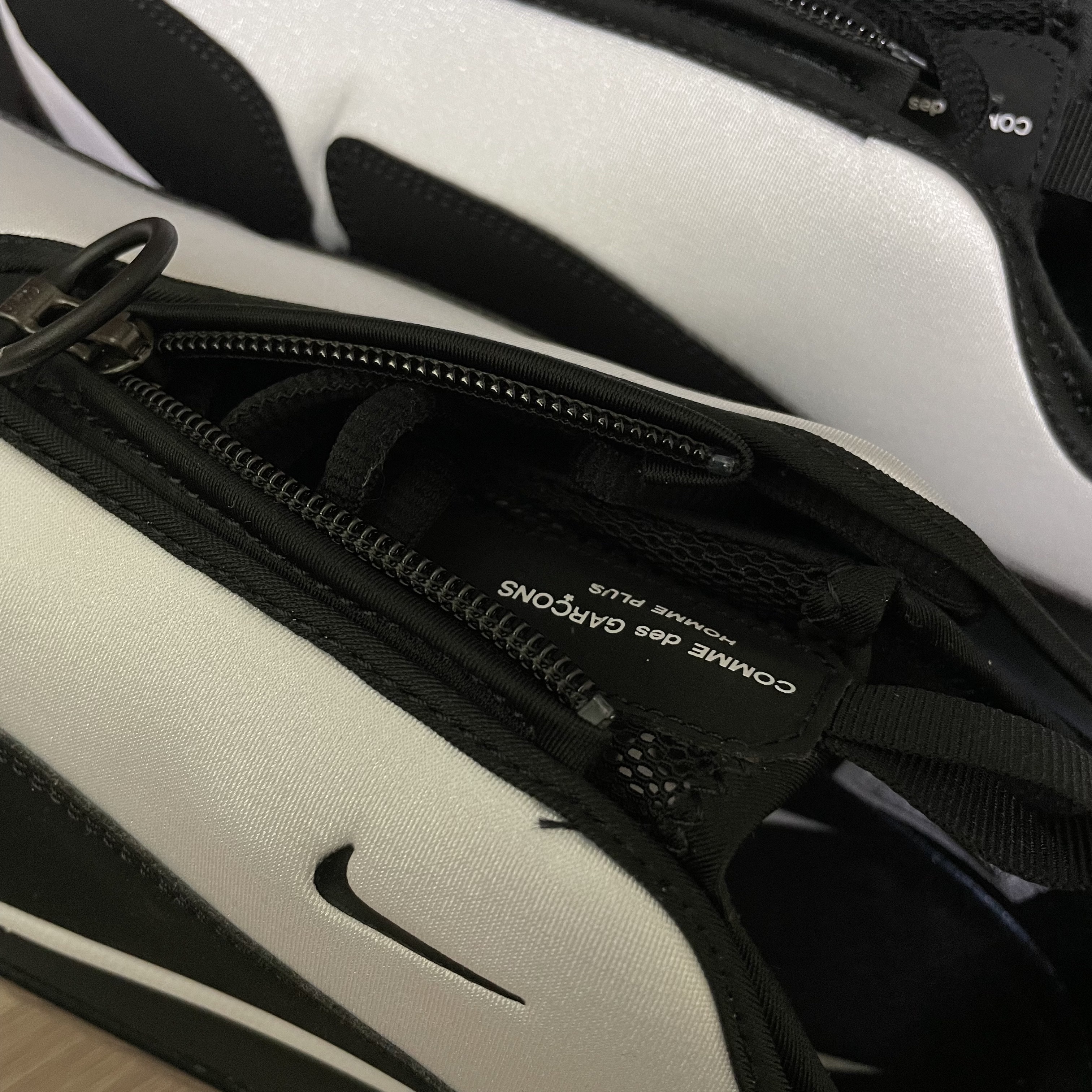 Nike x Comme des Garcons Homme Plus Air Max Sunder SP White Black 착용 스타일