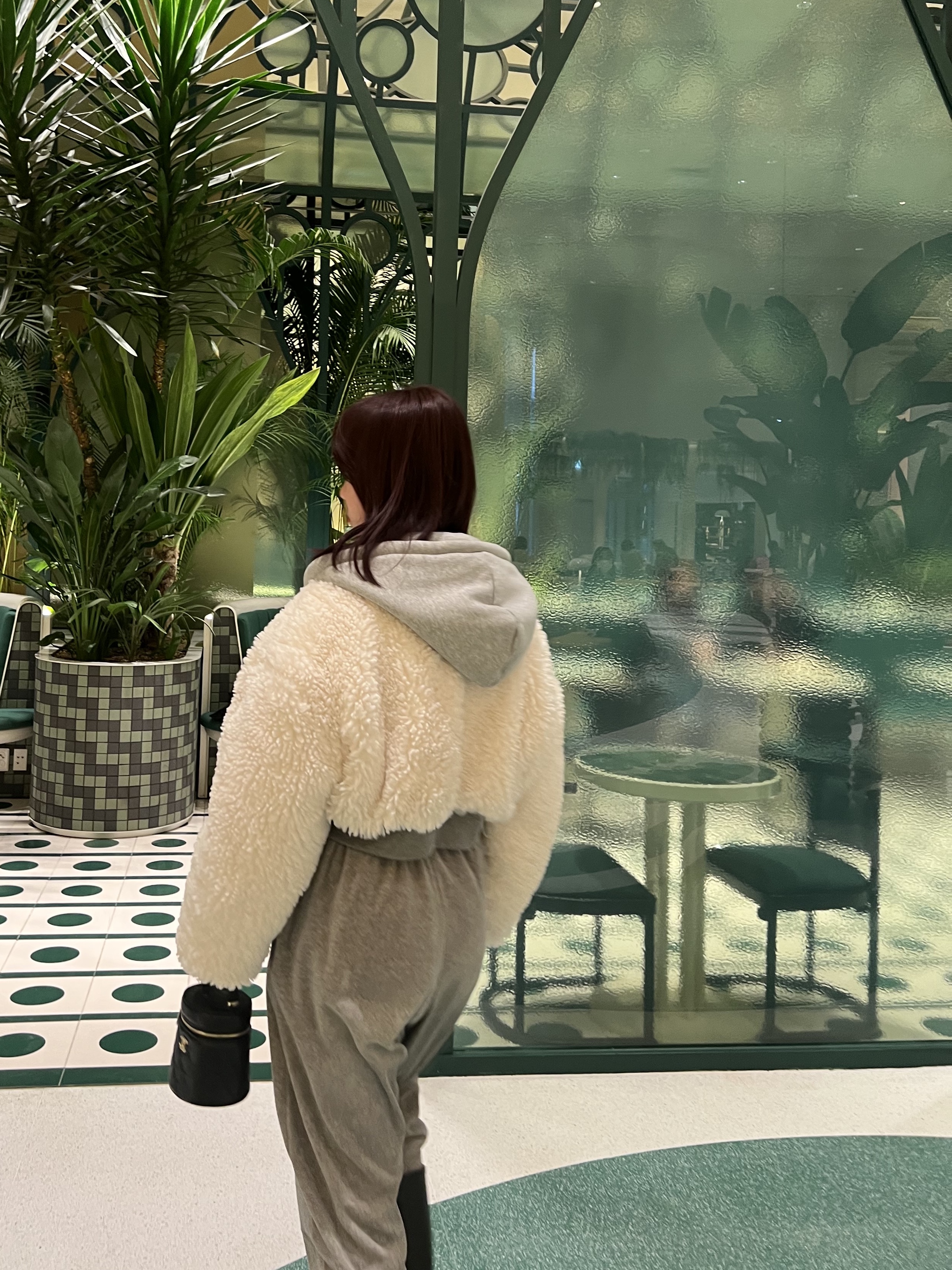 (W) Chanel Boots Caoutchouc & Black 착용 스타일 - 3