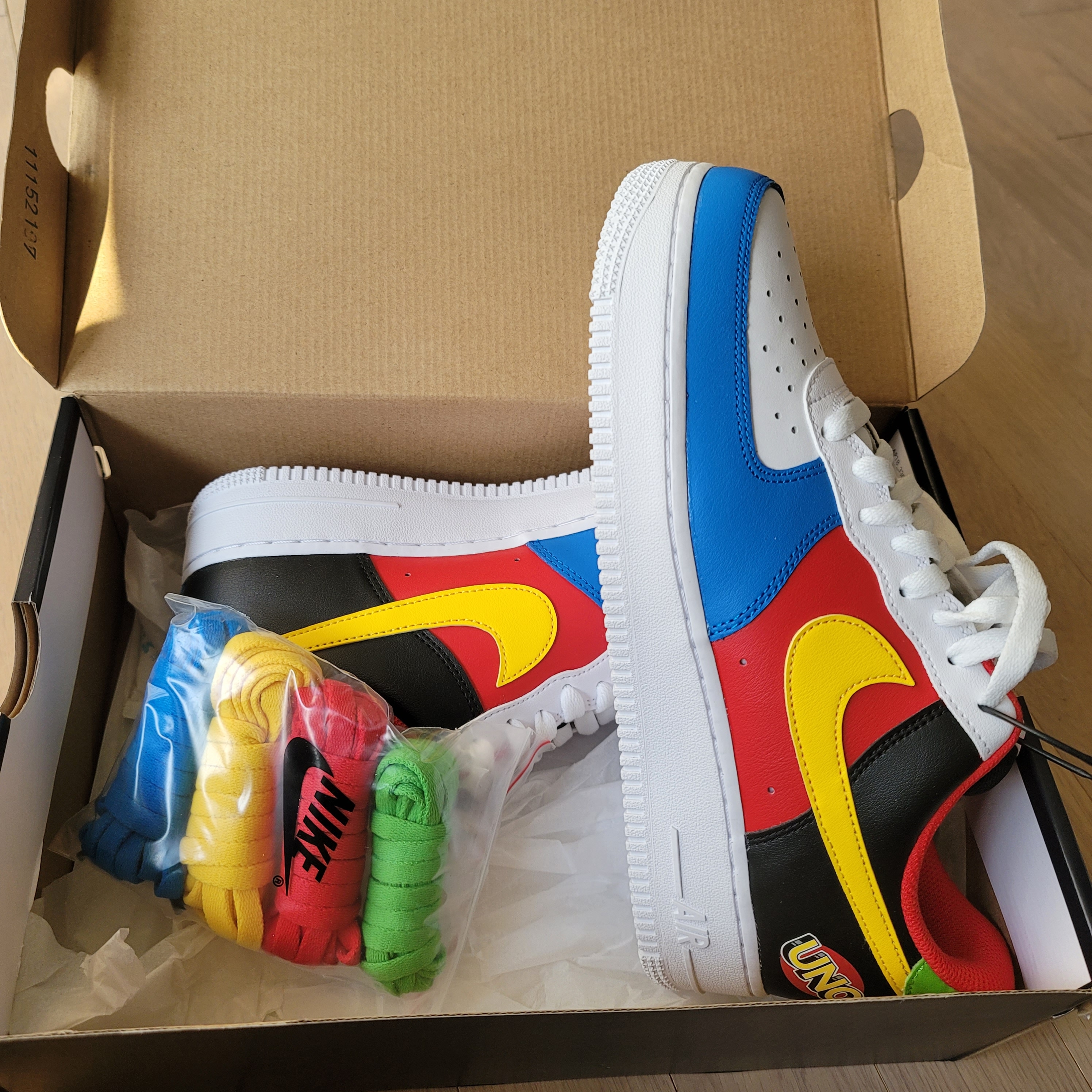 Nike x UNO Air Force 1 '07 QS White Yellow Zest 착용 스타일