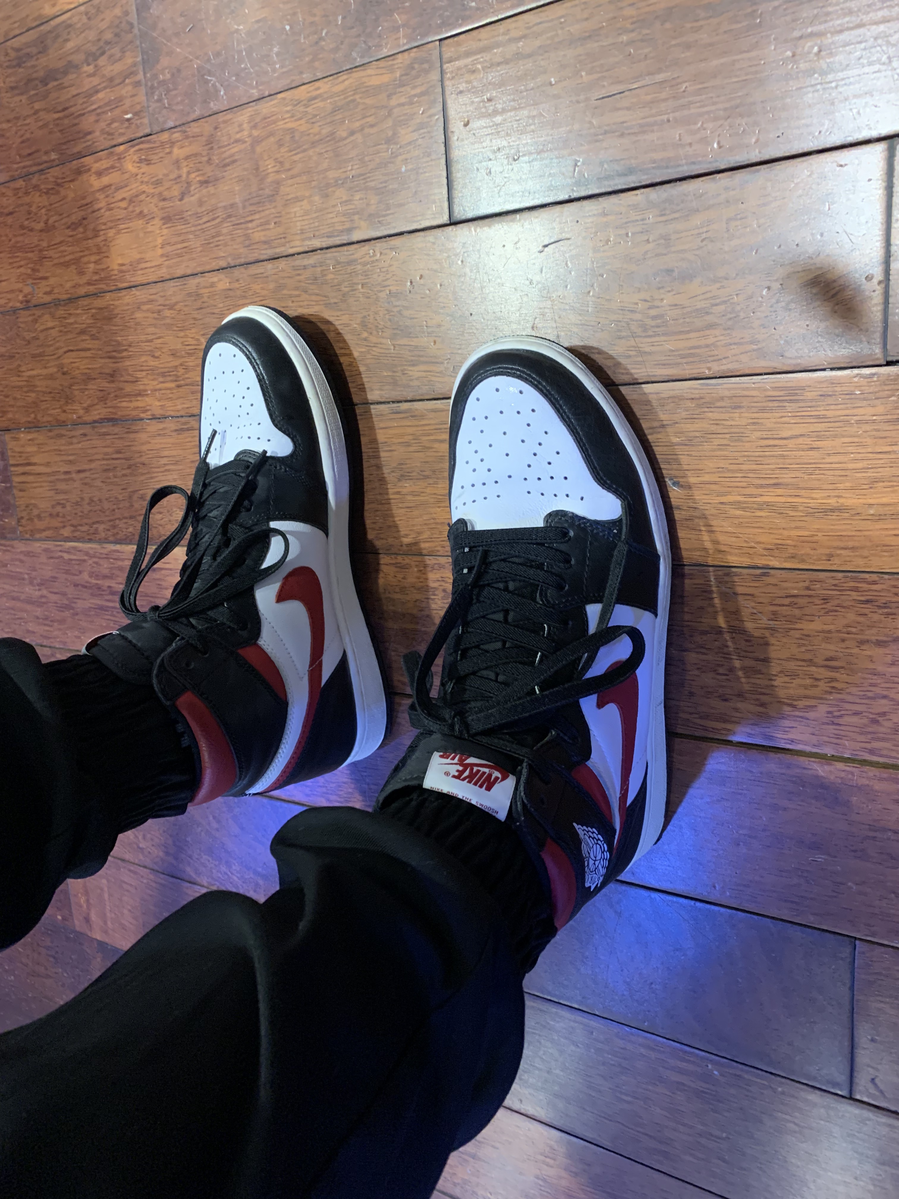 Jordan 1 Retro High OG Gym Red 착용 스타일