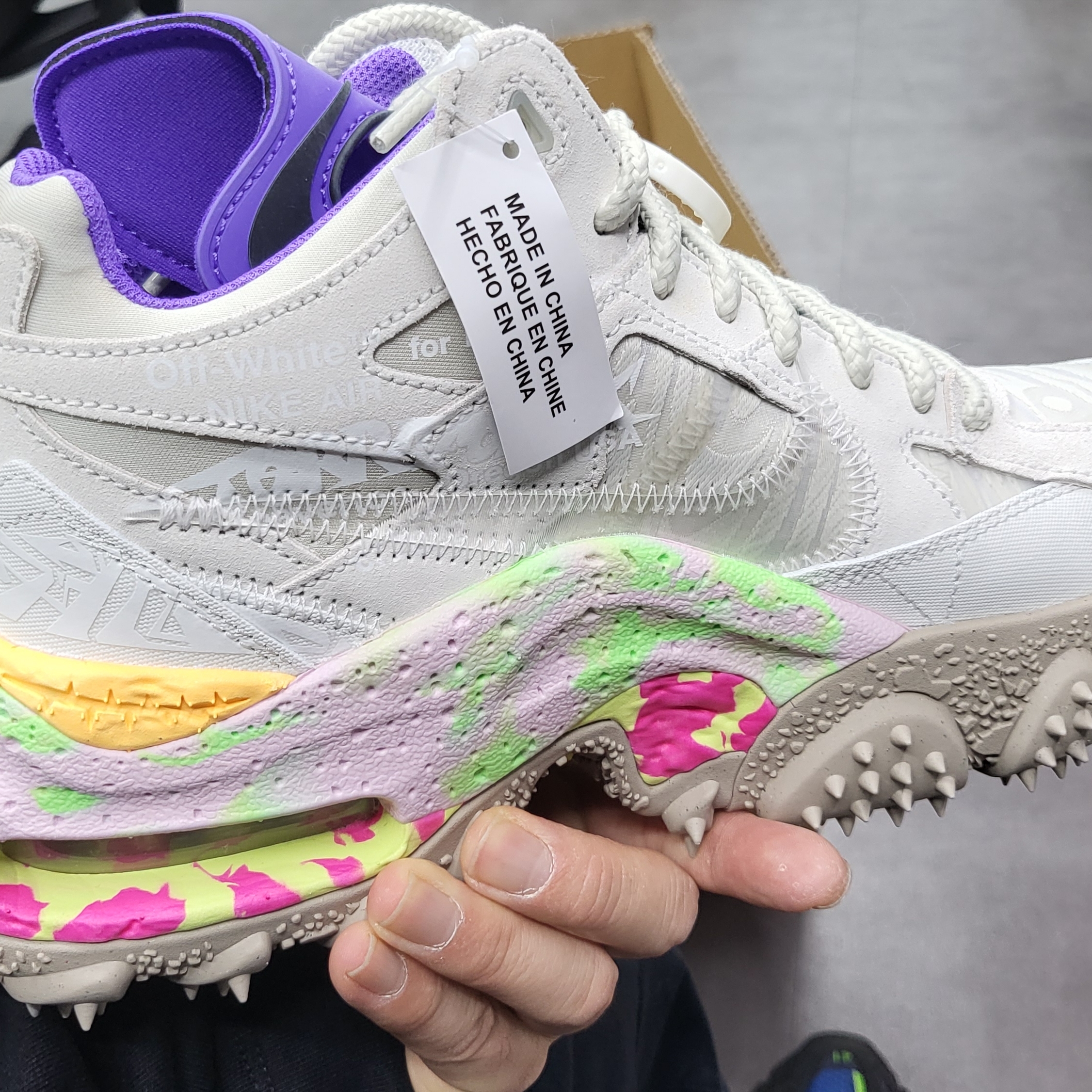 Nike x Off-White Terra Forma Summit White and Psychic Purple, Balenciaga Track Sneakers Green White Blue 2019 착용 스타일 - 4