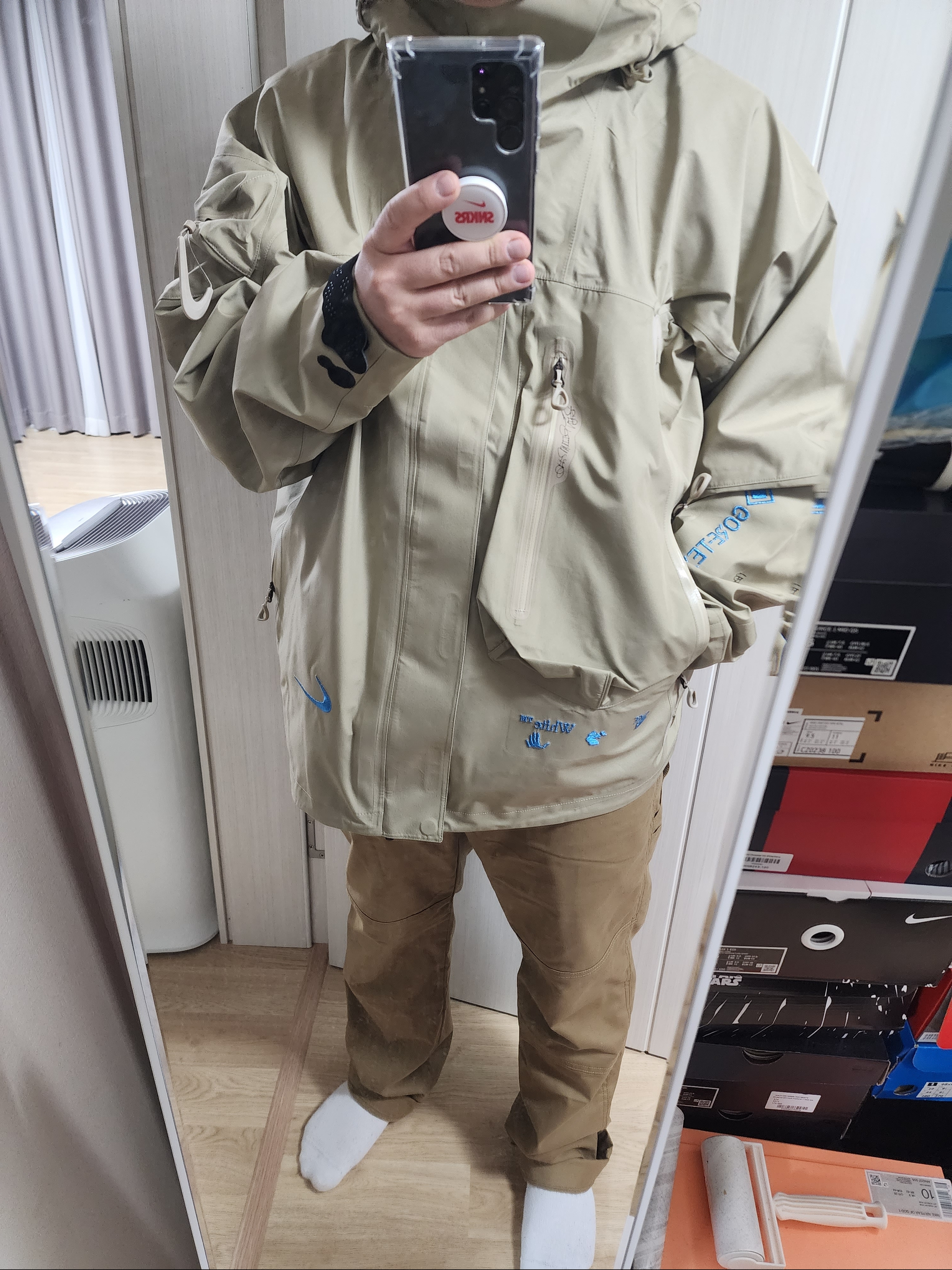 Nike x Off-White NRG Gore-Tex Jacket Khaki - Asia 착용 스타일