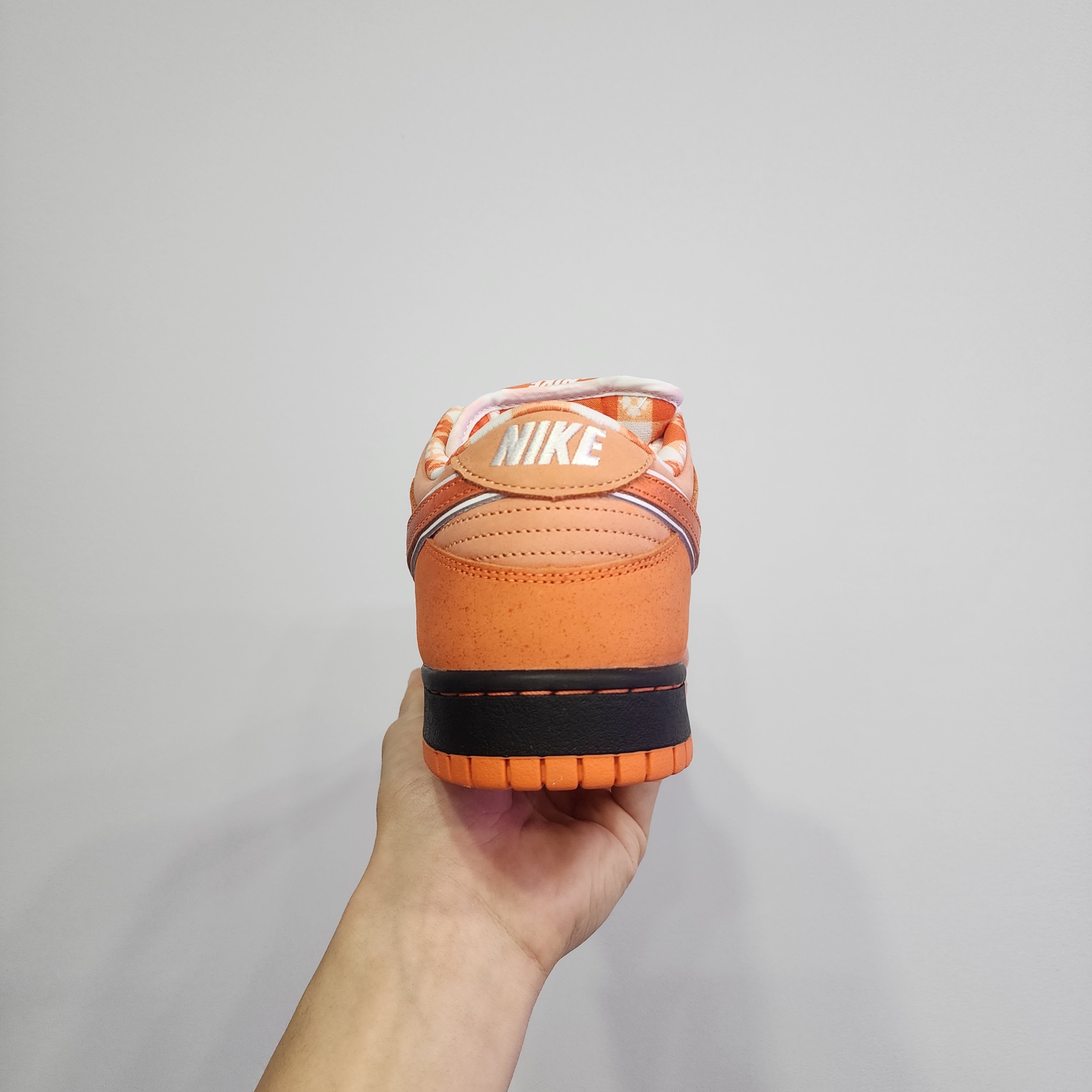 Nike x Concepts SB Dunk Low Orange Lobster (Regular Box), Nike x Concepts SB Dunk Low Orange Lobster (Special Box) 착용 스타일 - 4