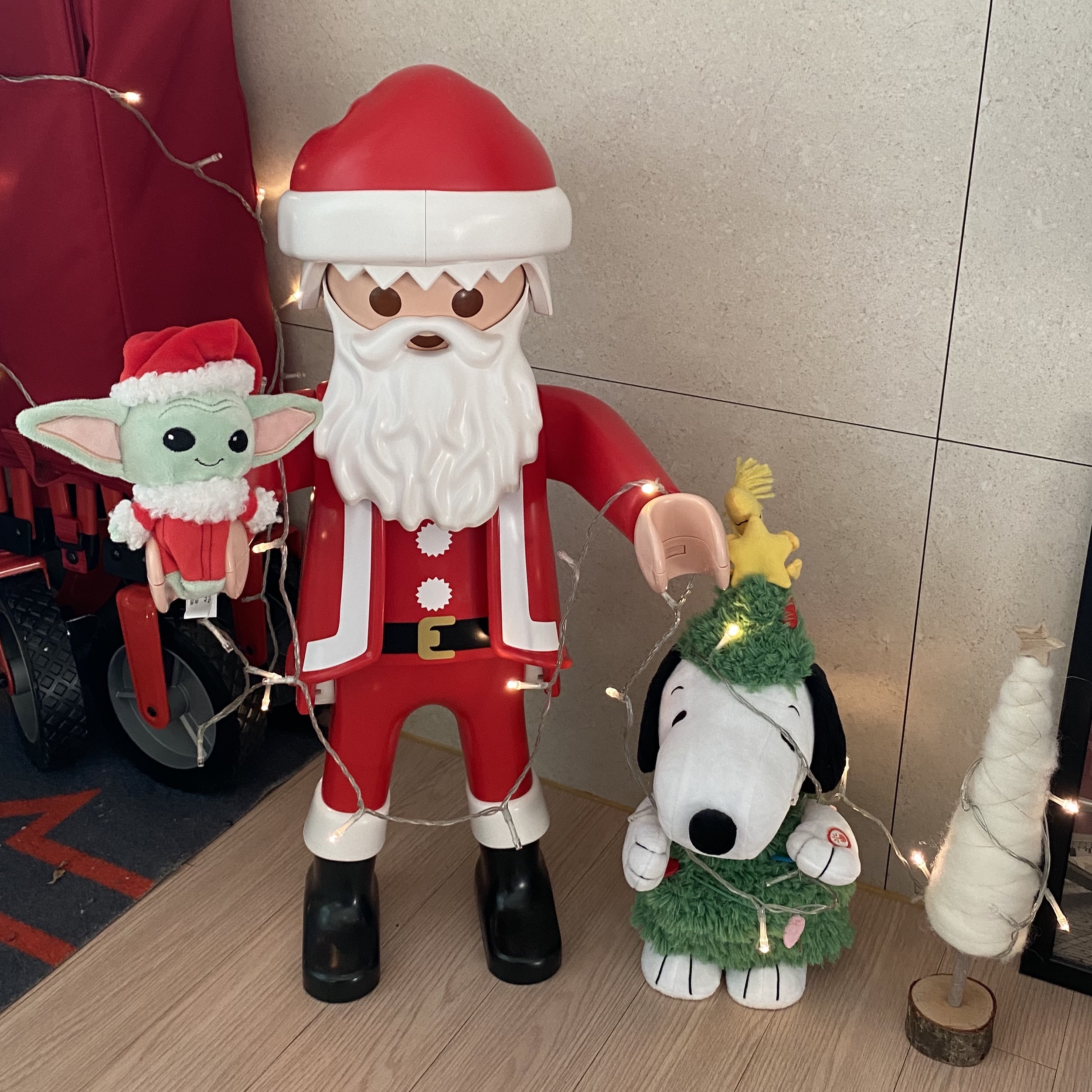 Playmobil Santa XXL 착용 스타일