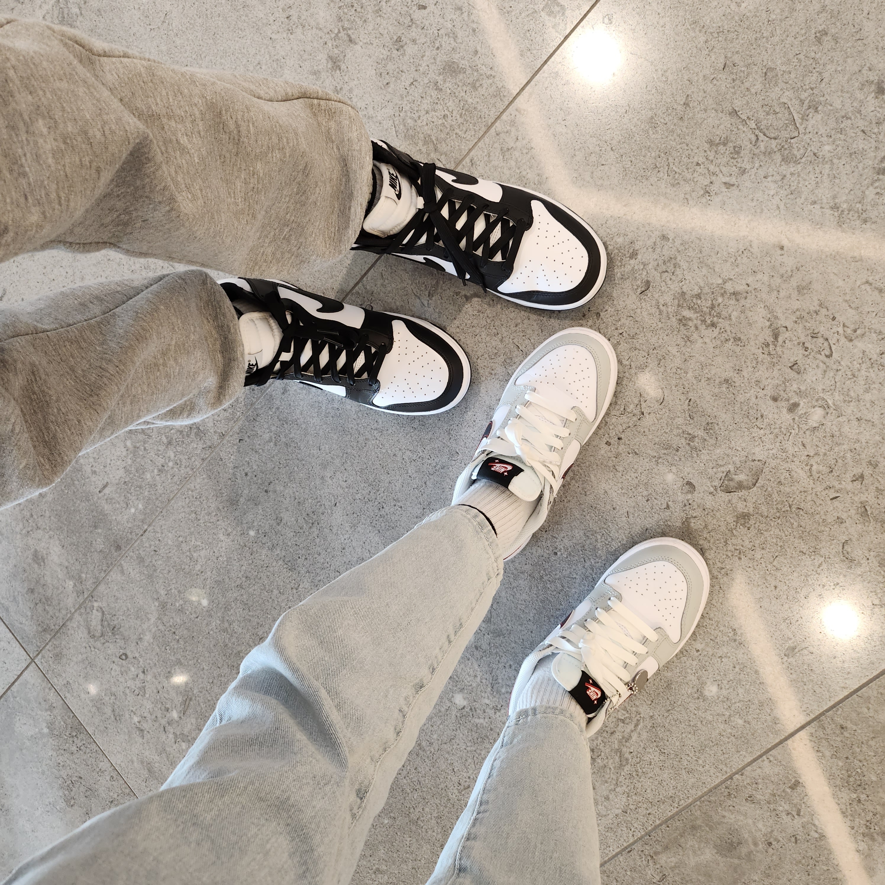 (GS) Nike Dunk Low SE Jackpot, Nike Dunk High Retro Championship White 착용 스타일 - 2