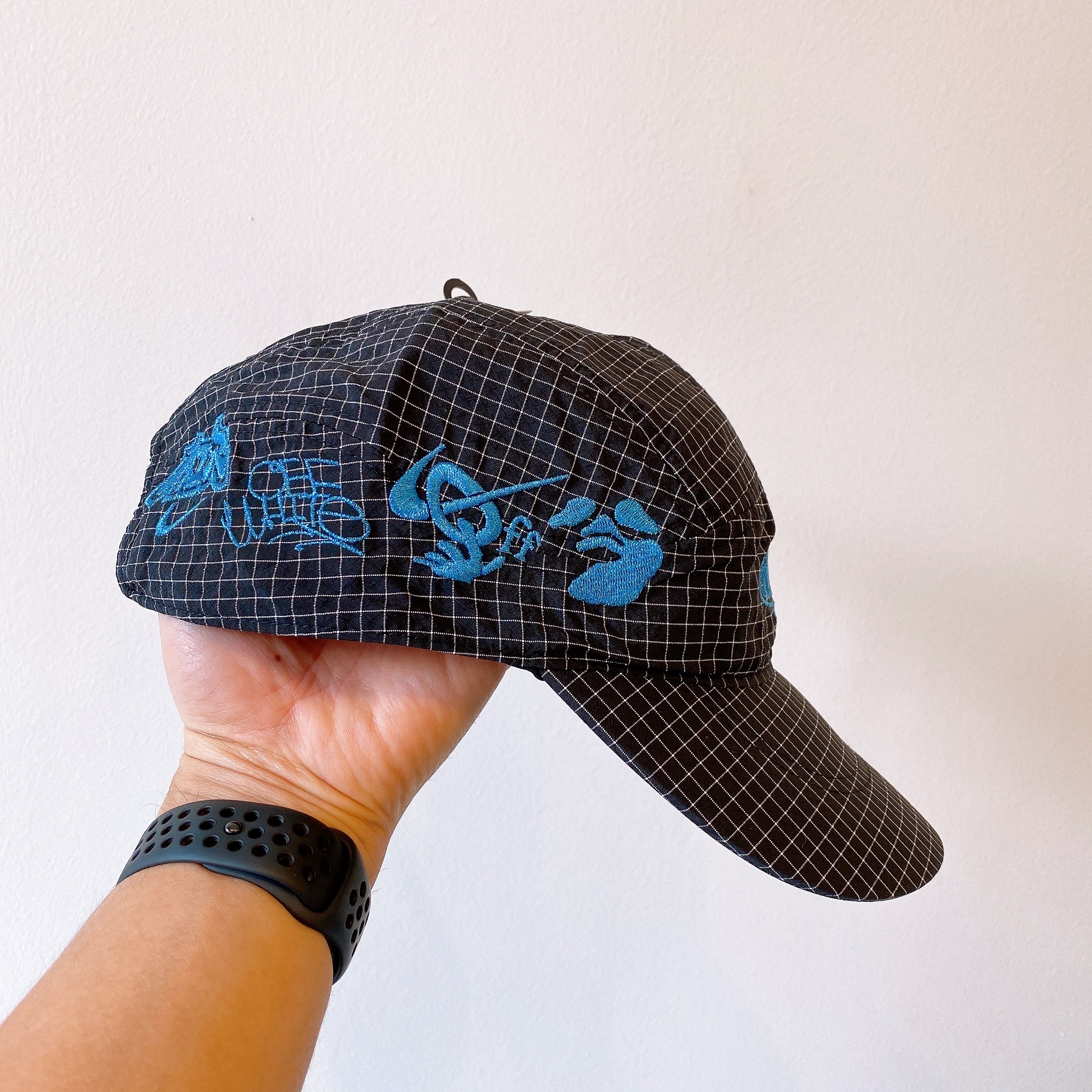 Nike x Off-White NRG Hat Black 착용 스타일 - 2