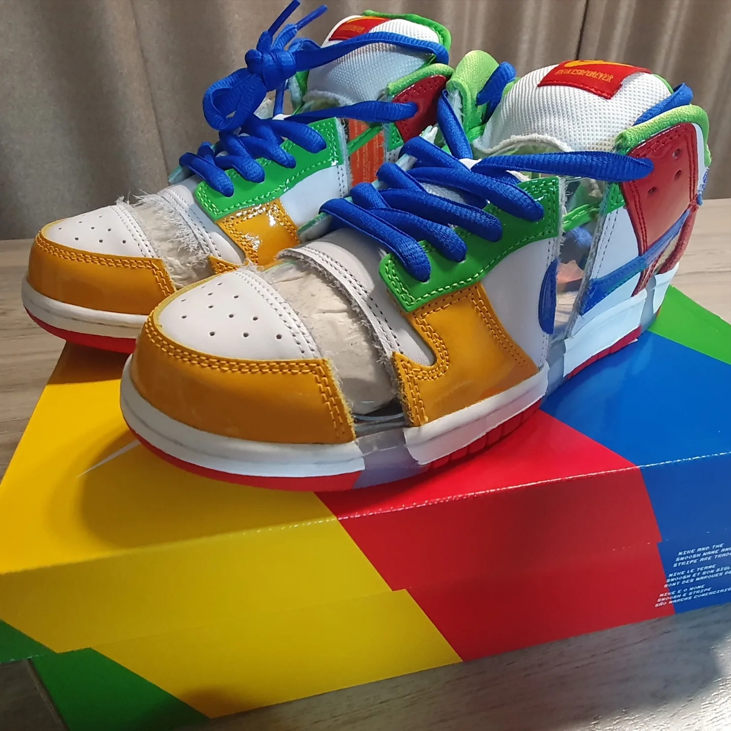 Nike SB Dunk Low Sandy 착용 스타일