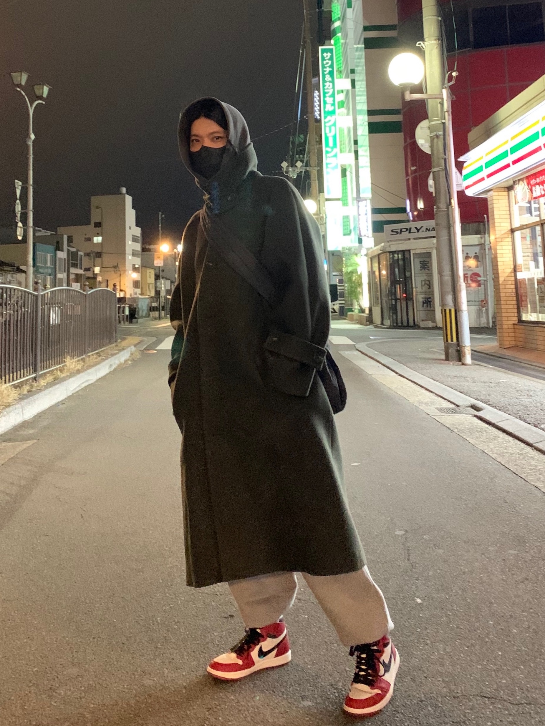 Undermycar Majanne Multi Button Oversized Wool Coat Slate Gray - 21FW 착용 스타일 - 1