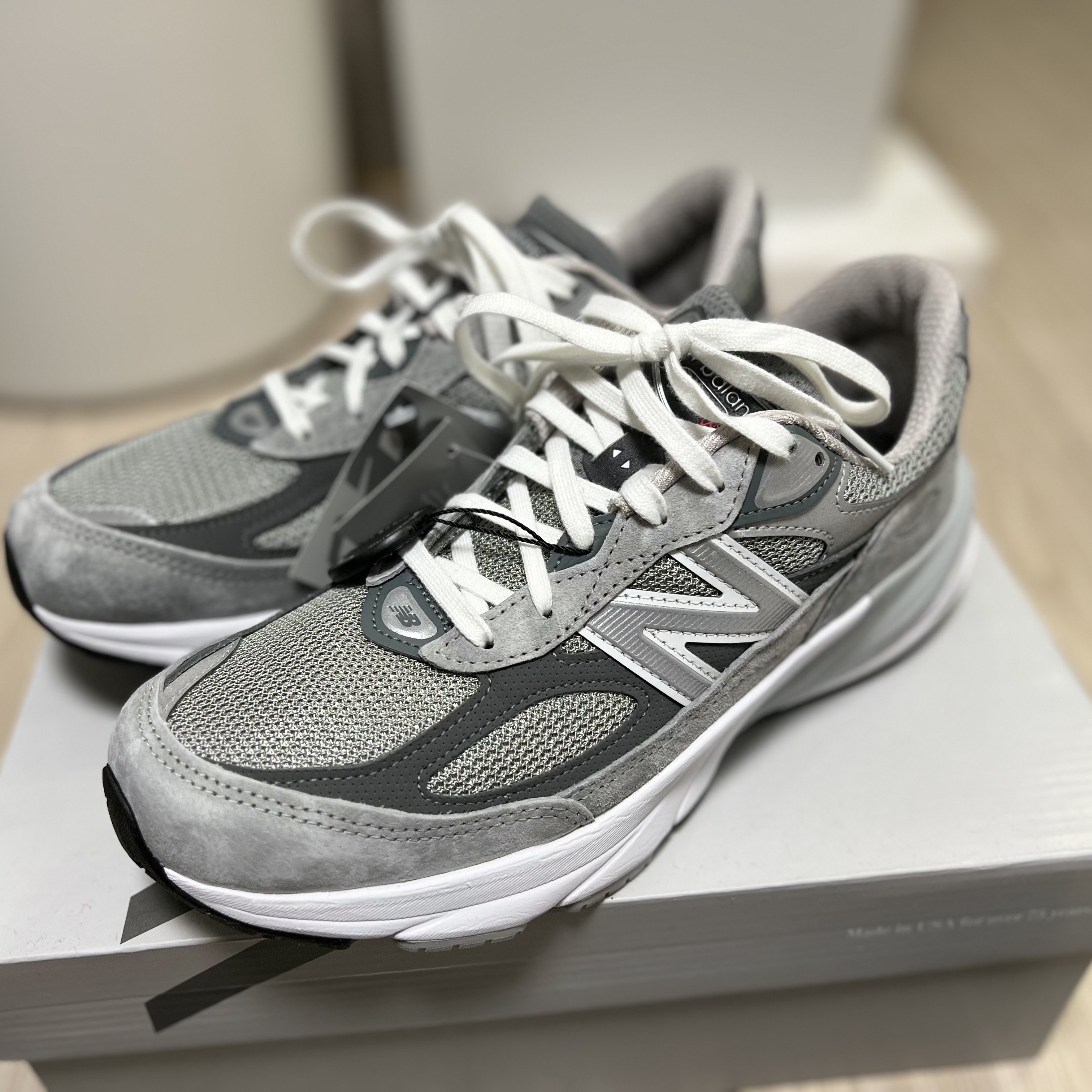 New Balance 990v6 Made in USA Grey - D Standard 착용 스타일 - 1