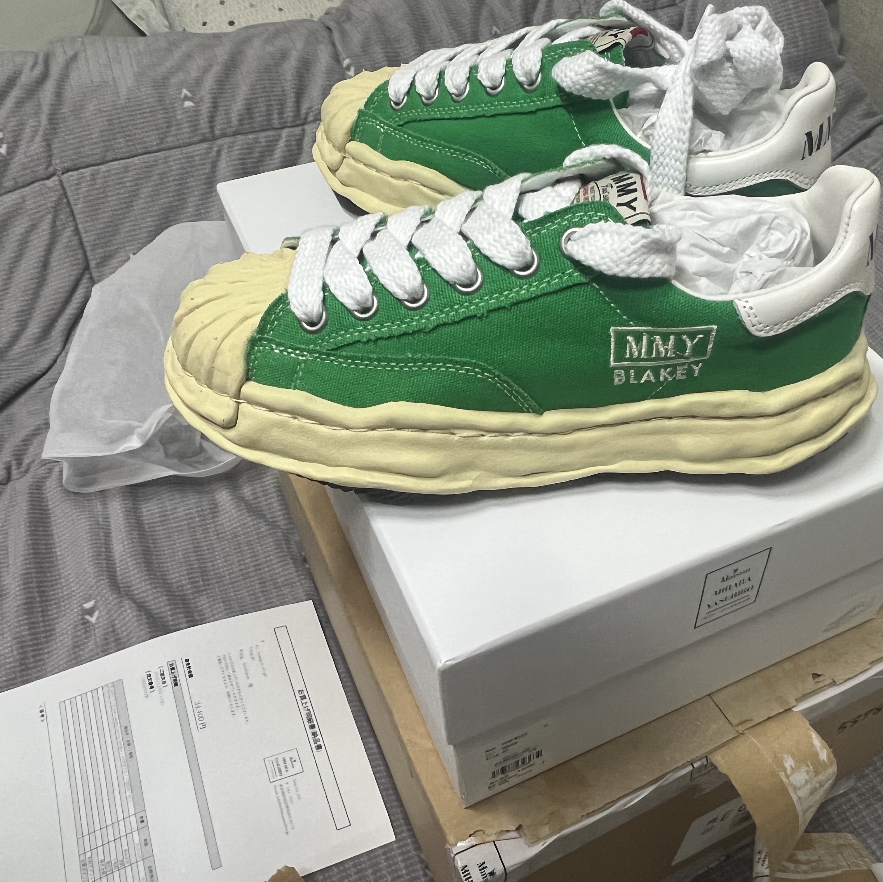 Maison Mihara Yasuhiro Blakey VL OG Sole Canvas Low-top Sneakers Green 착용 스타일 - 1