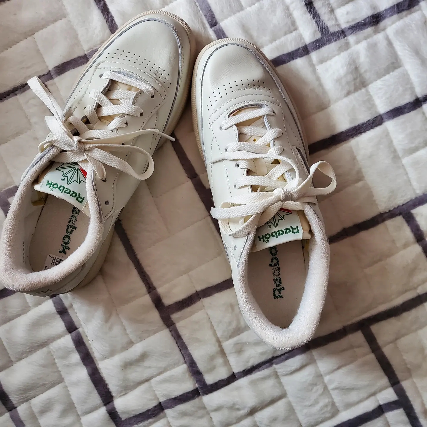 Reebok Club C 85 Vintage Chalk Green 착용 스타일 - 2
