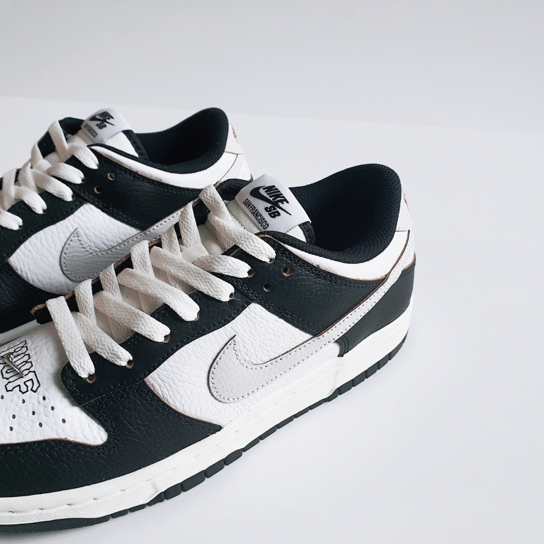 Nike x HUF SB Dunk Low San Francisco 착용 스타일