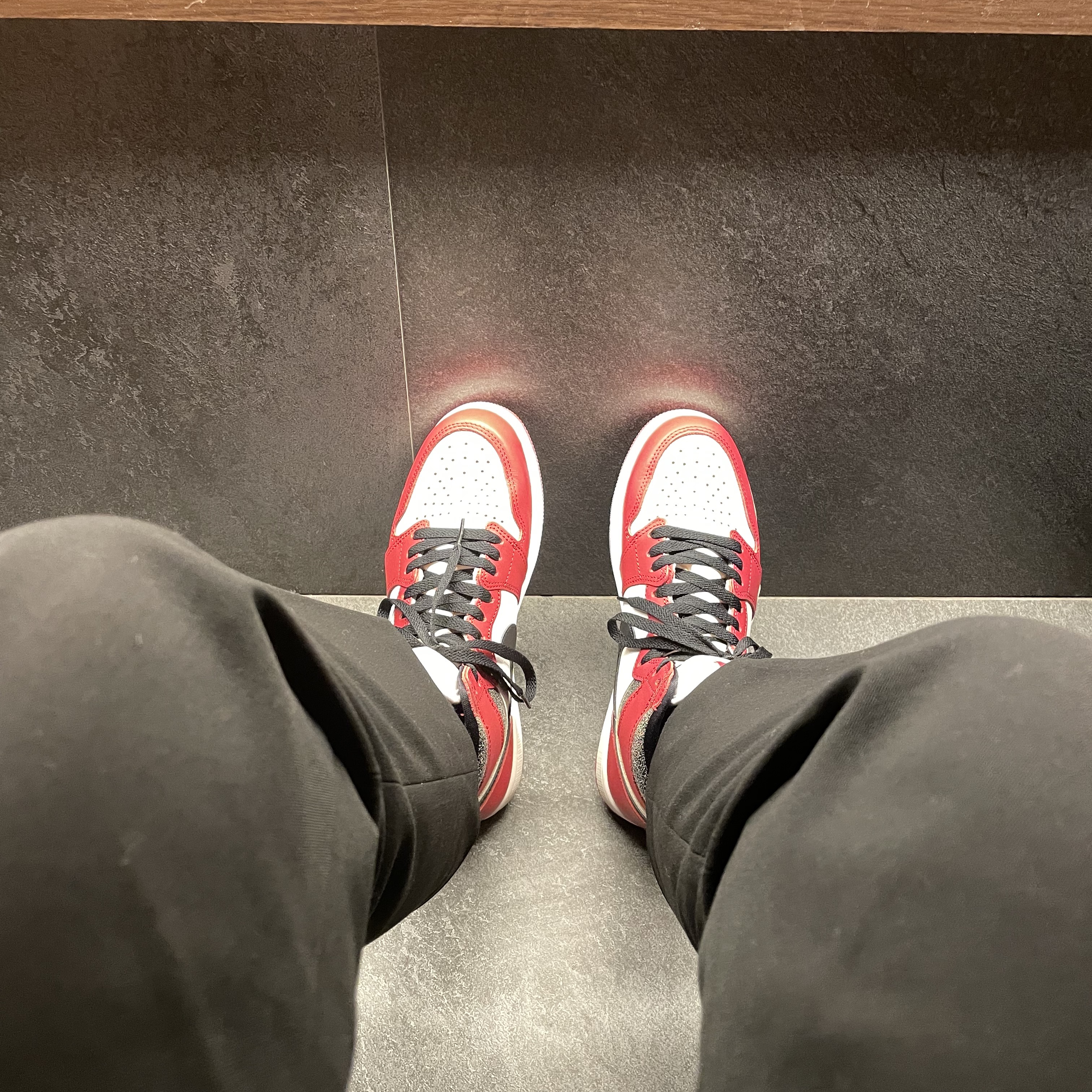 Jordan 1 Retro High OG Chicago 2022 착용 스타일 - 1
