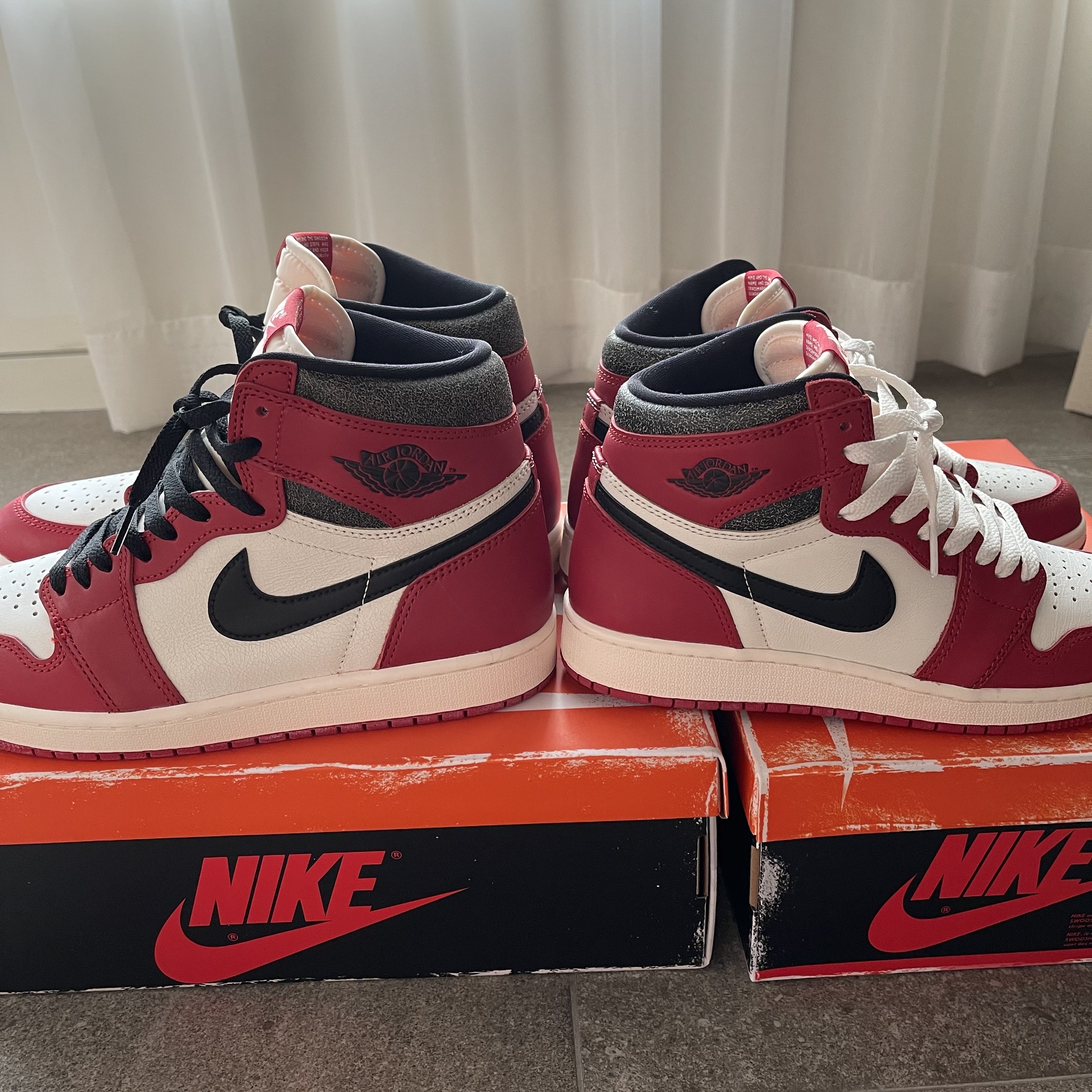 Jordan 1 Retro High OG Chicago 2022 착용 스타일 - 2