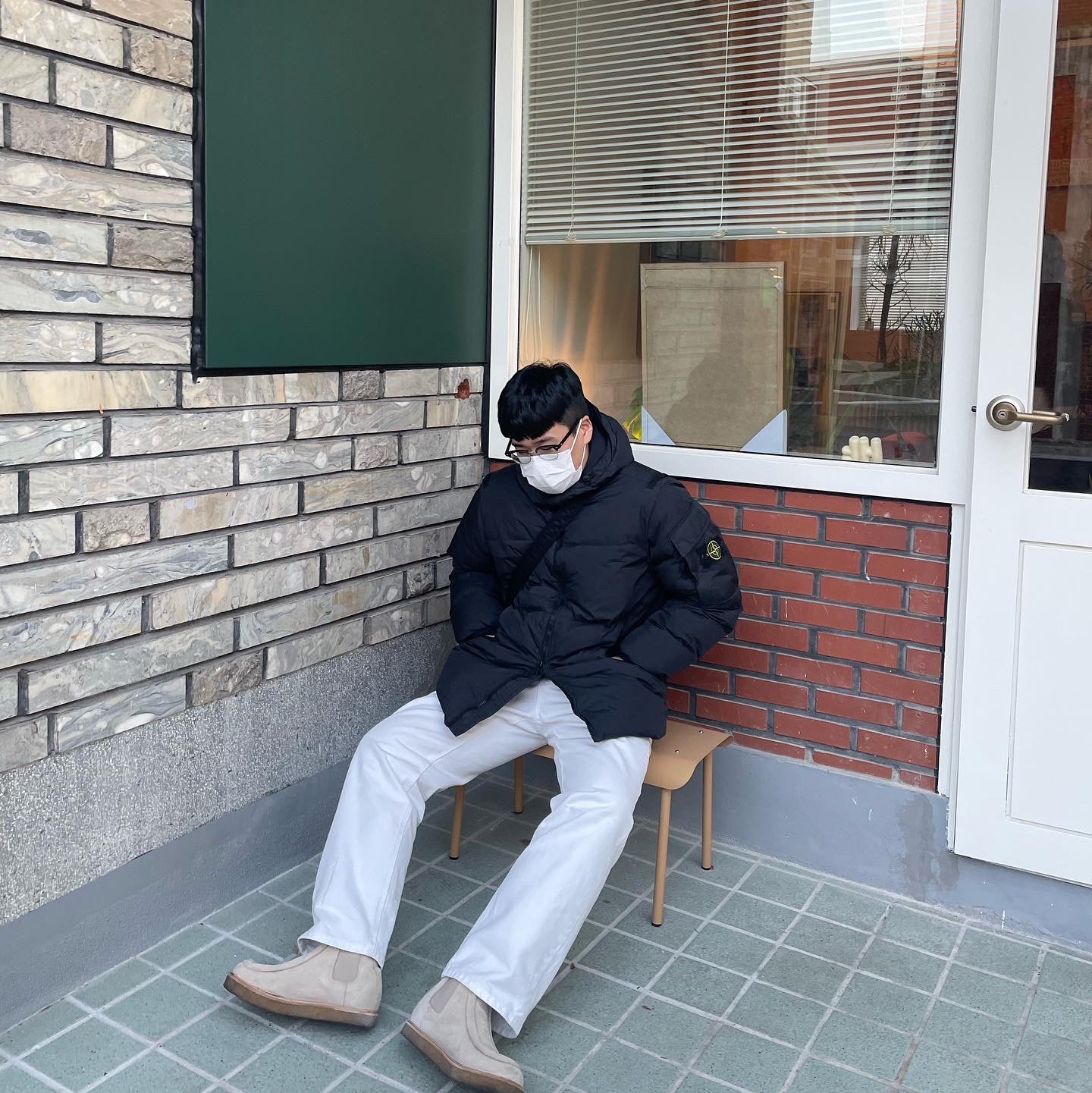 Stone Island 40223 Garment Dyed Crinkle Reps Down Jacket Black - 22FW, Porter Tanker Shoulder Bag S Black 착용 스타일 - 1