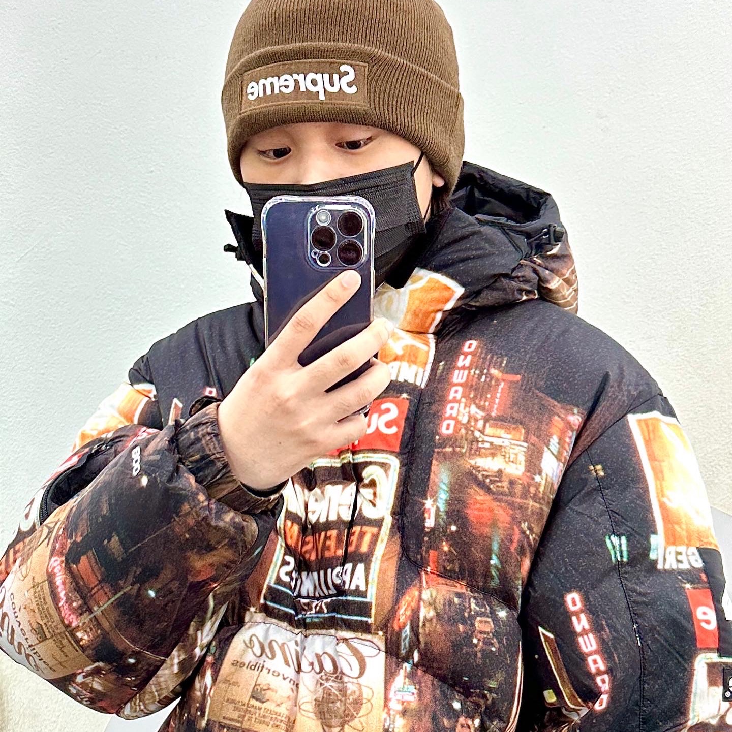 Supreme x The North Face 800-Fill Half Zip Hooded Pullover Times Square - 22FW, Supreme New Era Box Logo Beanie Dark Brown - 21FW 착용 스타일 - 1