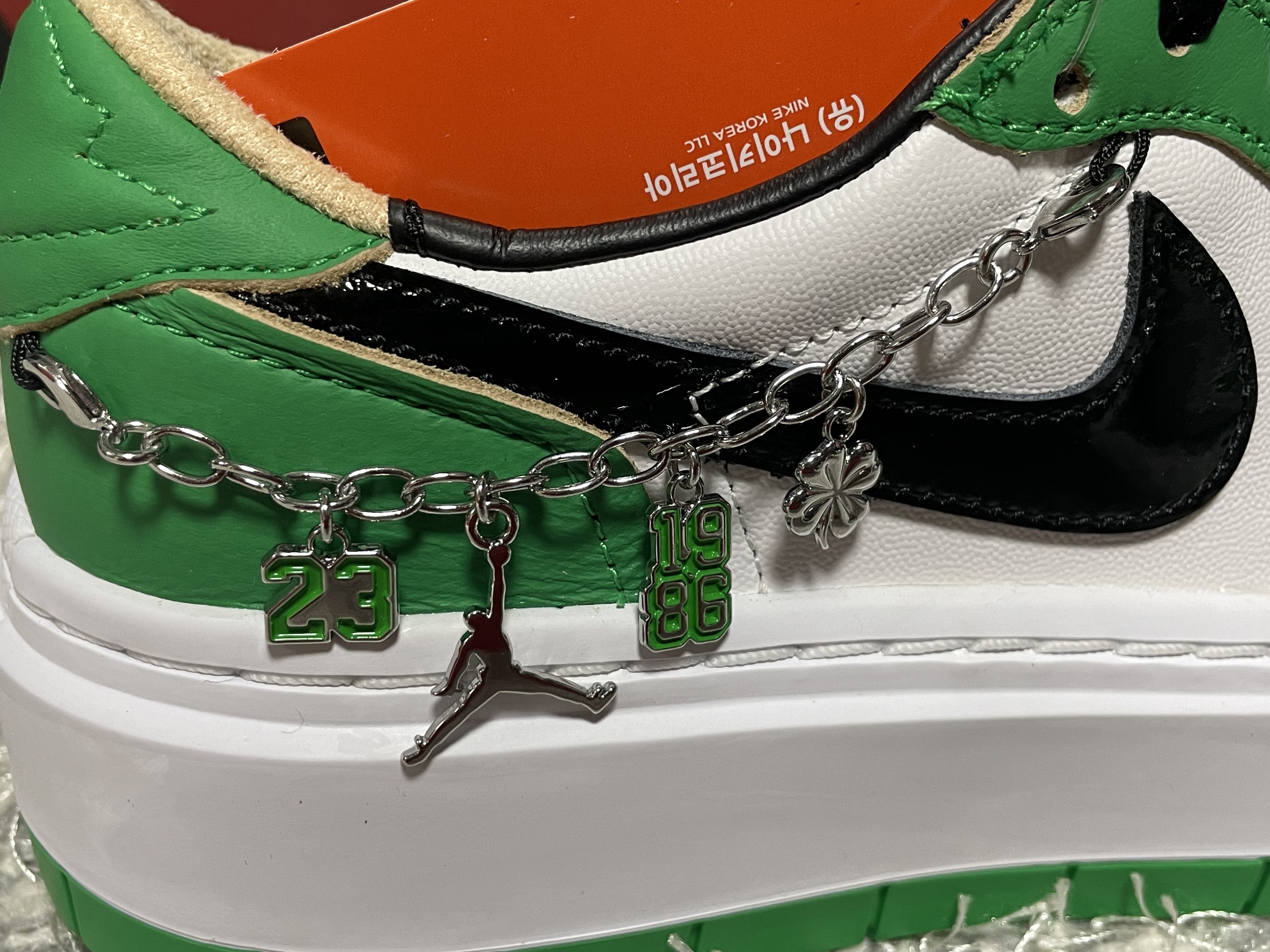 (W) Jordan 1 Elevate Low SE Lucky Green 착용 스타일 - 2