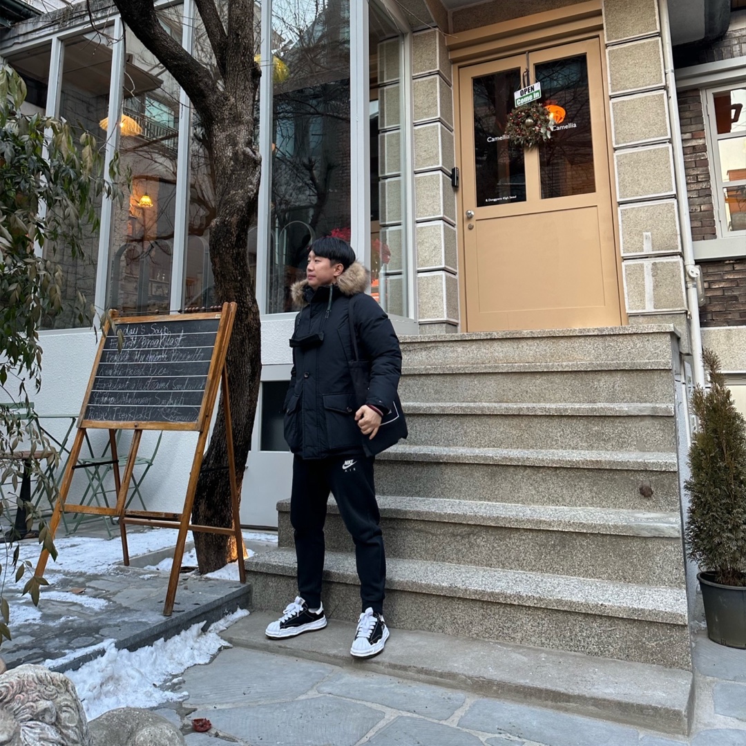 Maison Mihara Yasuhiro Blakey OG Sole Canvas Low-top Sneakers Black White 착용 스타일