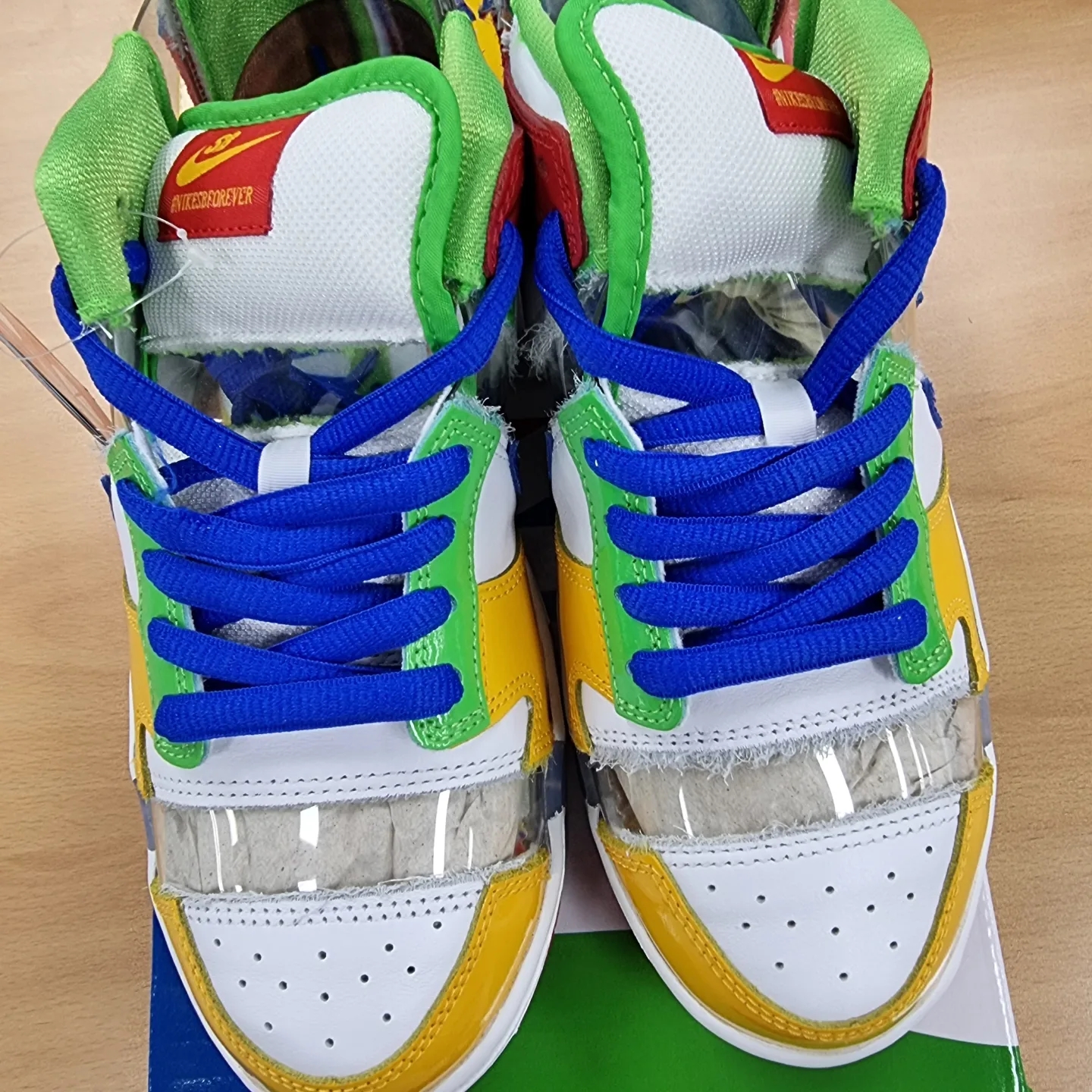 Nike SB Dunk Low Sandy 착용 스타일