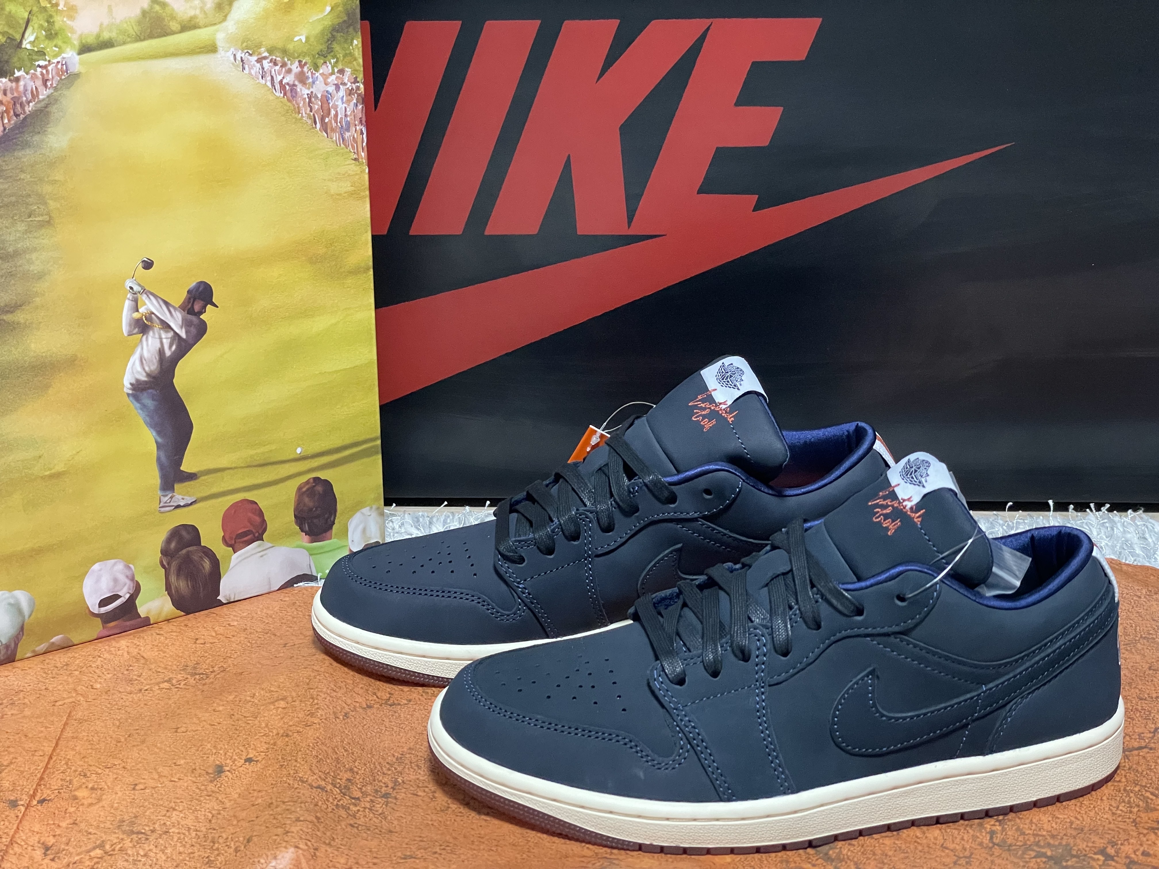 Jordan 1 x Eastside Golf Low Midnight Navy 착용 스타일
