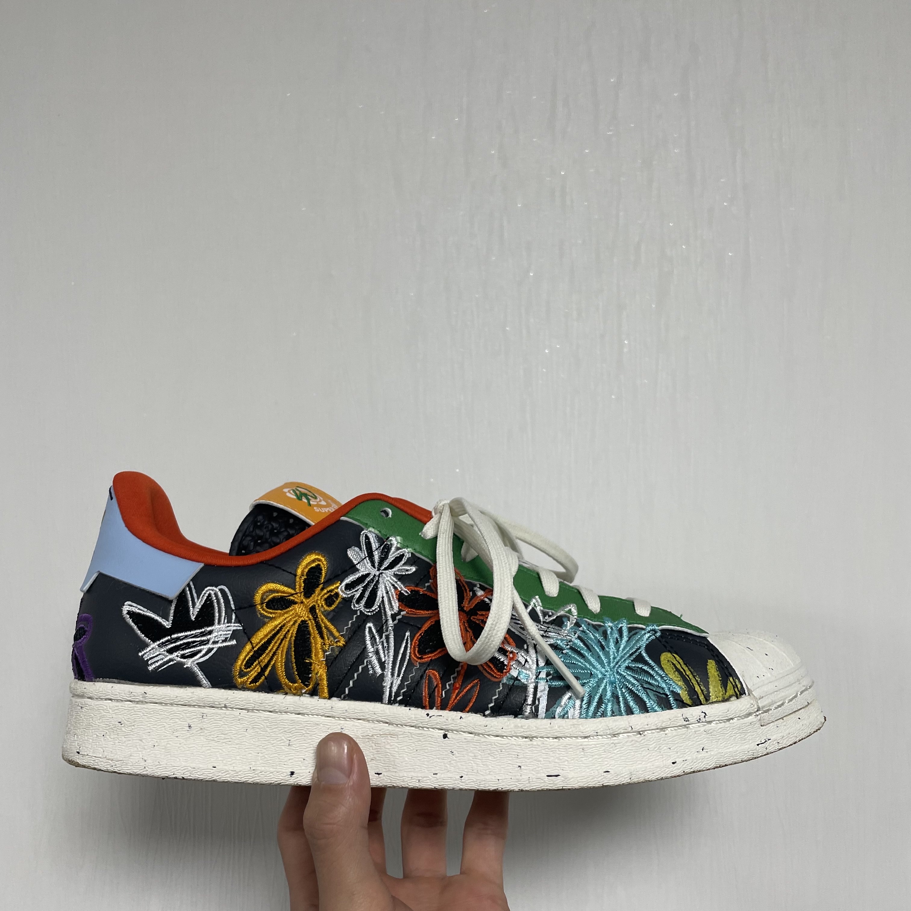Adidas x Sean Wotherspoon Superstar Superearth Black 착용 스타일 - 1