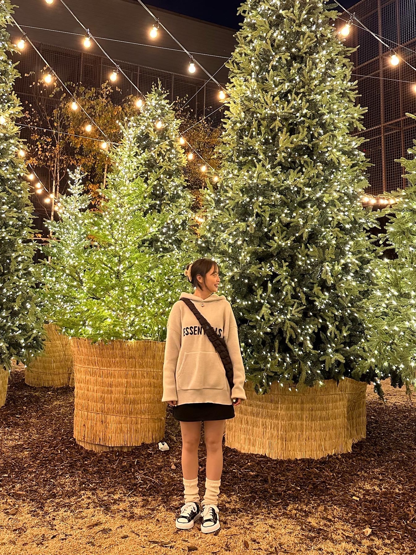 Essentials Knit Pullover Hoodie Moss - 21SS, COS Quilted Oversized Shoulder Bag Black 착용 스타일 - 5