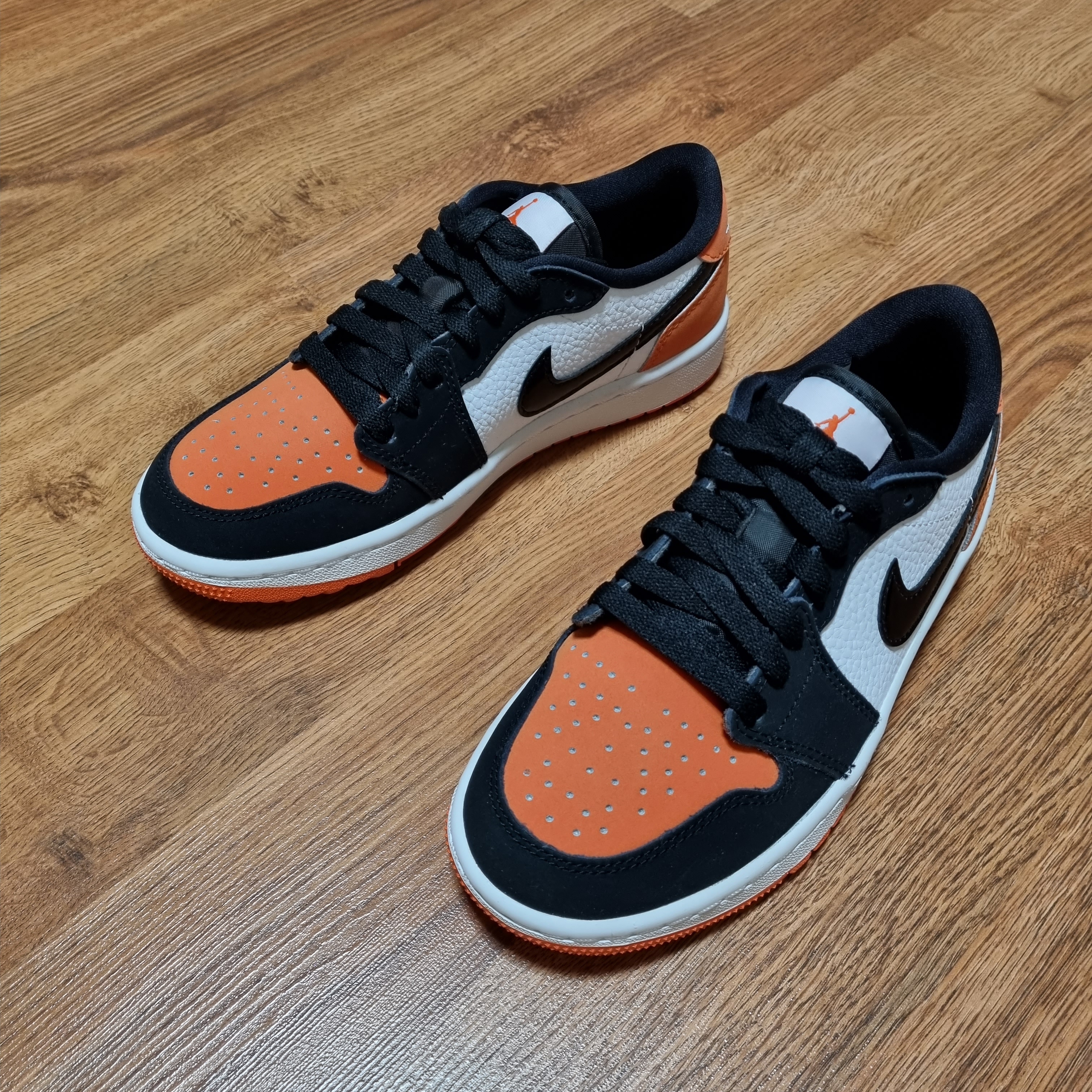 Jordan 1 Low Golf Starfish 착용 스타일 - 2