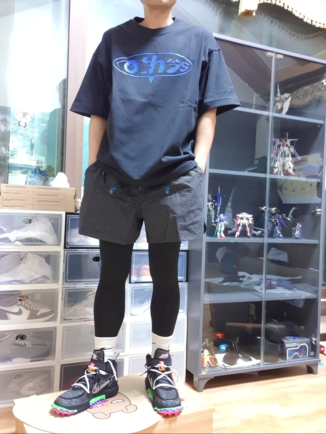 Nike x Off-White Air Force 1 Mid SP Black, Nike x Off-White NRG Woven Shorts Black - Asia 착용 스타일 - 1