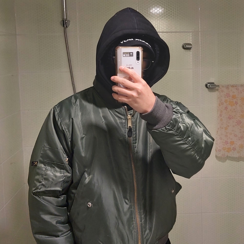 KREAM 프로필 이미지