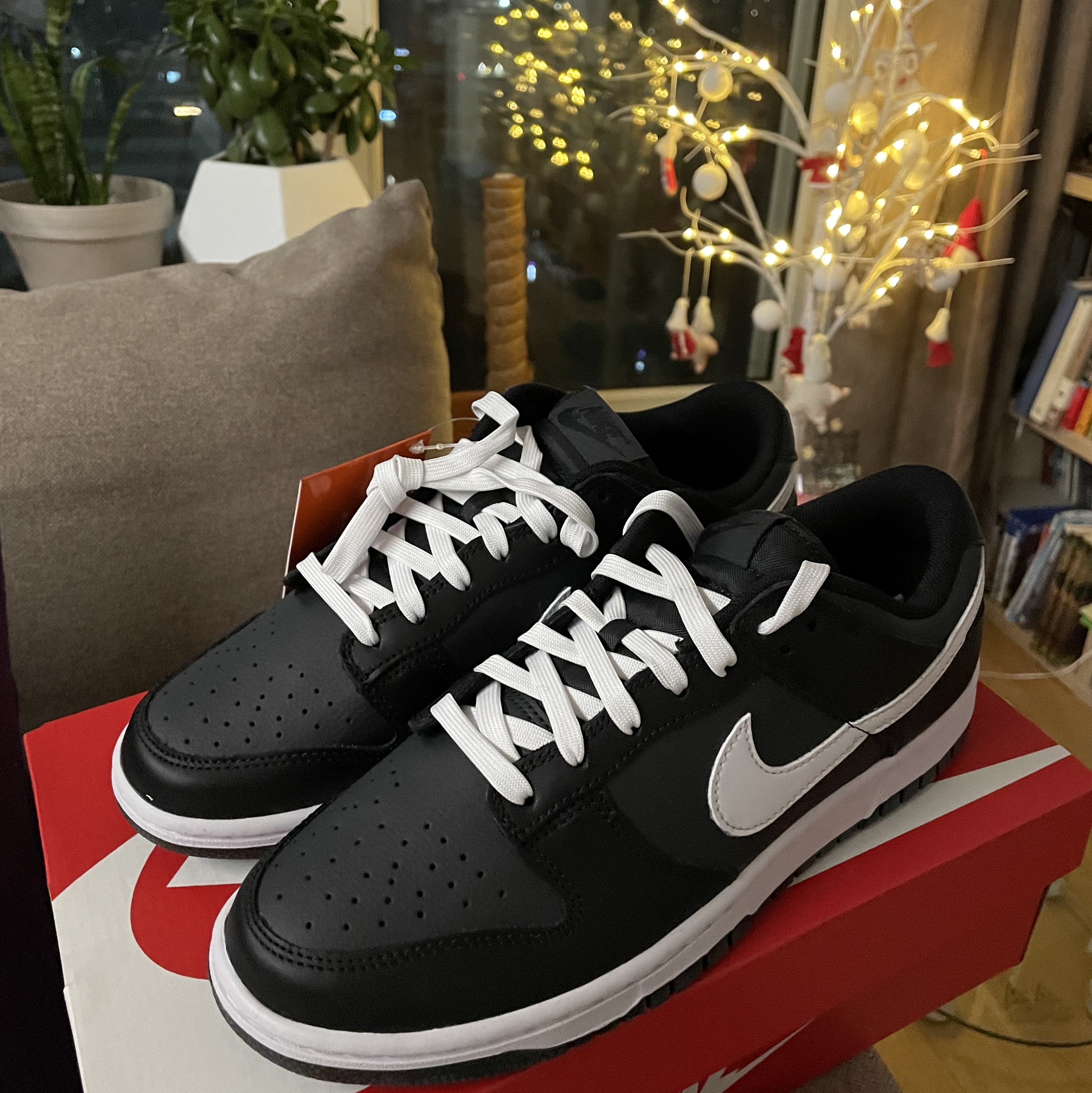 Nike Dunk Low Retro Black White 착용 스타일