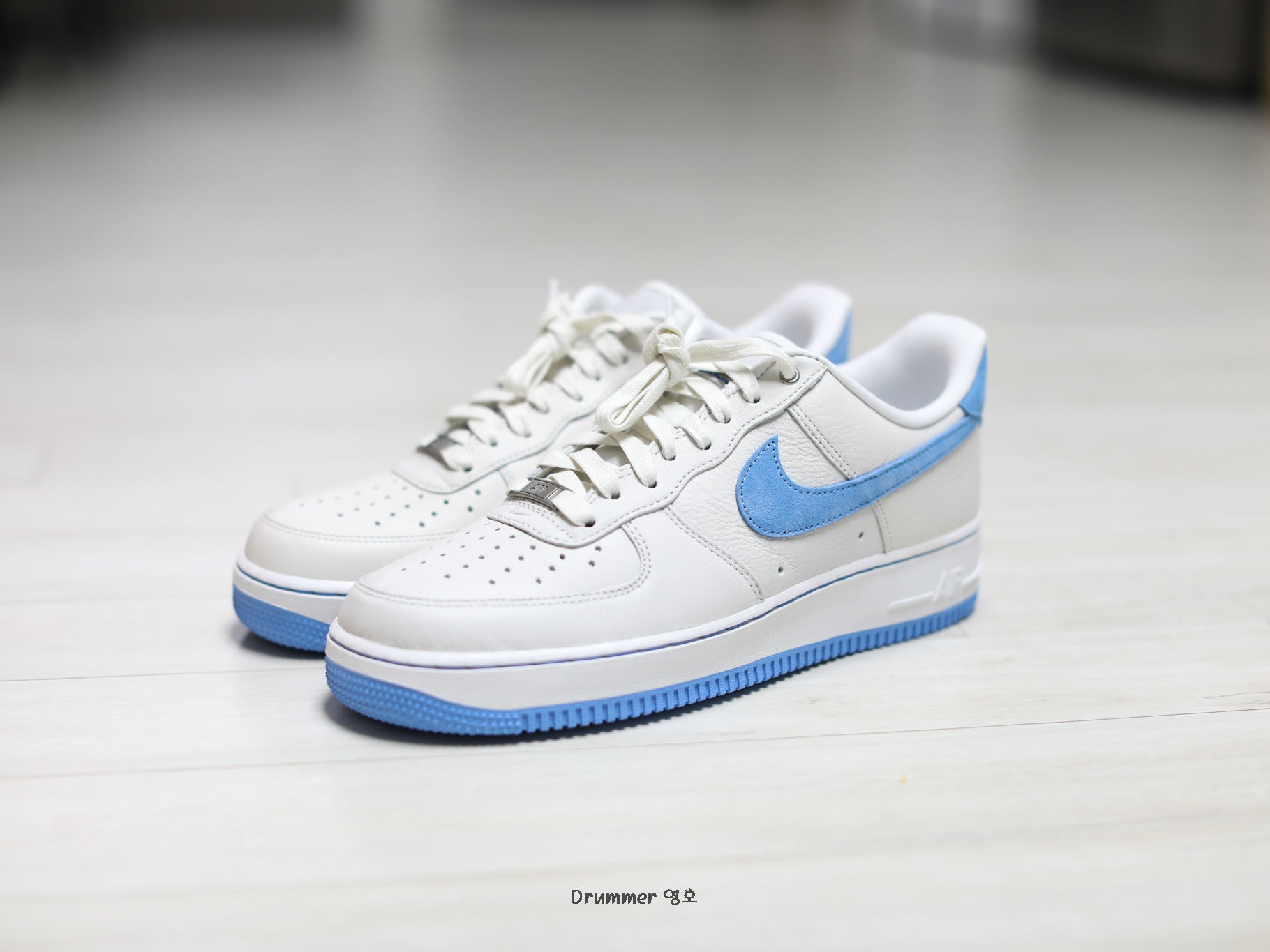 (W) Nike Air Force 1 LXX University Blue 착용 스타일