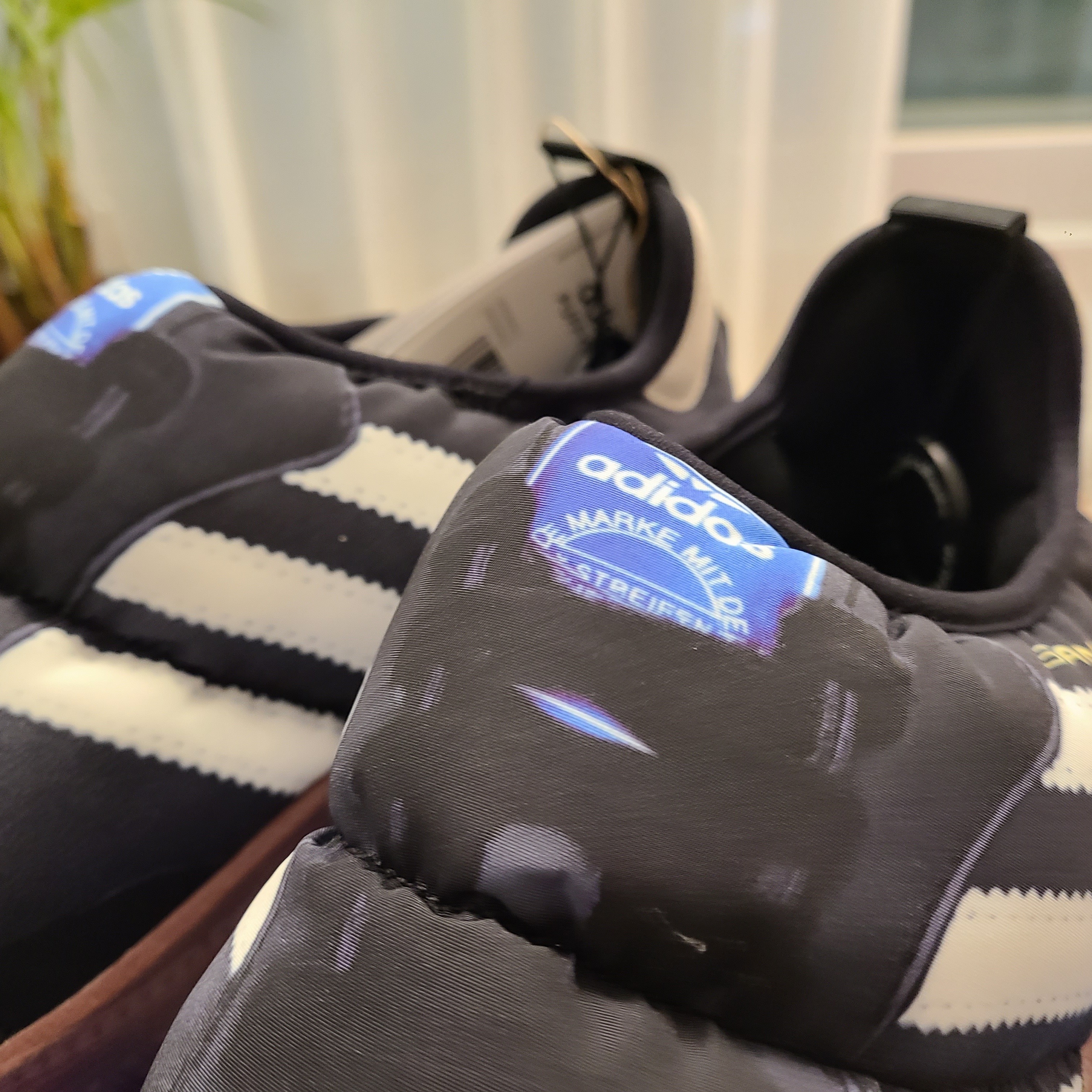 Adidas Puffylette Samba Core Black 착용 스타일 - 4