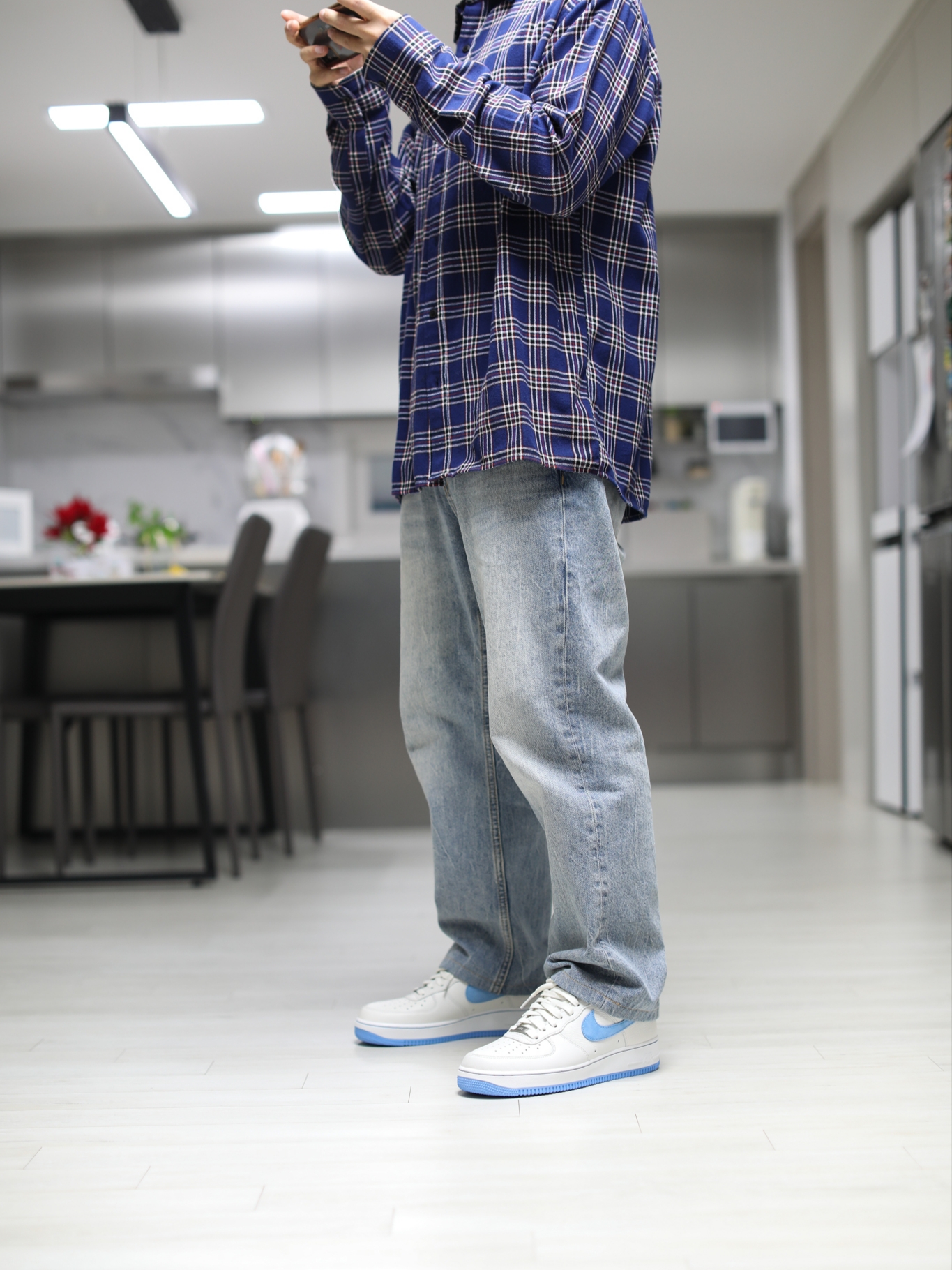 (W) Nike Air Force 1 LXX University Blue 착용 스타일