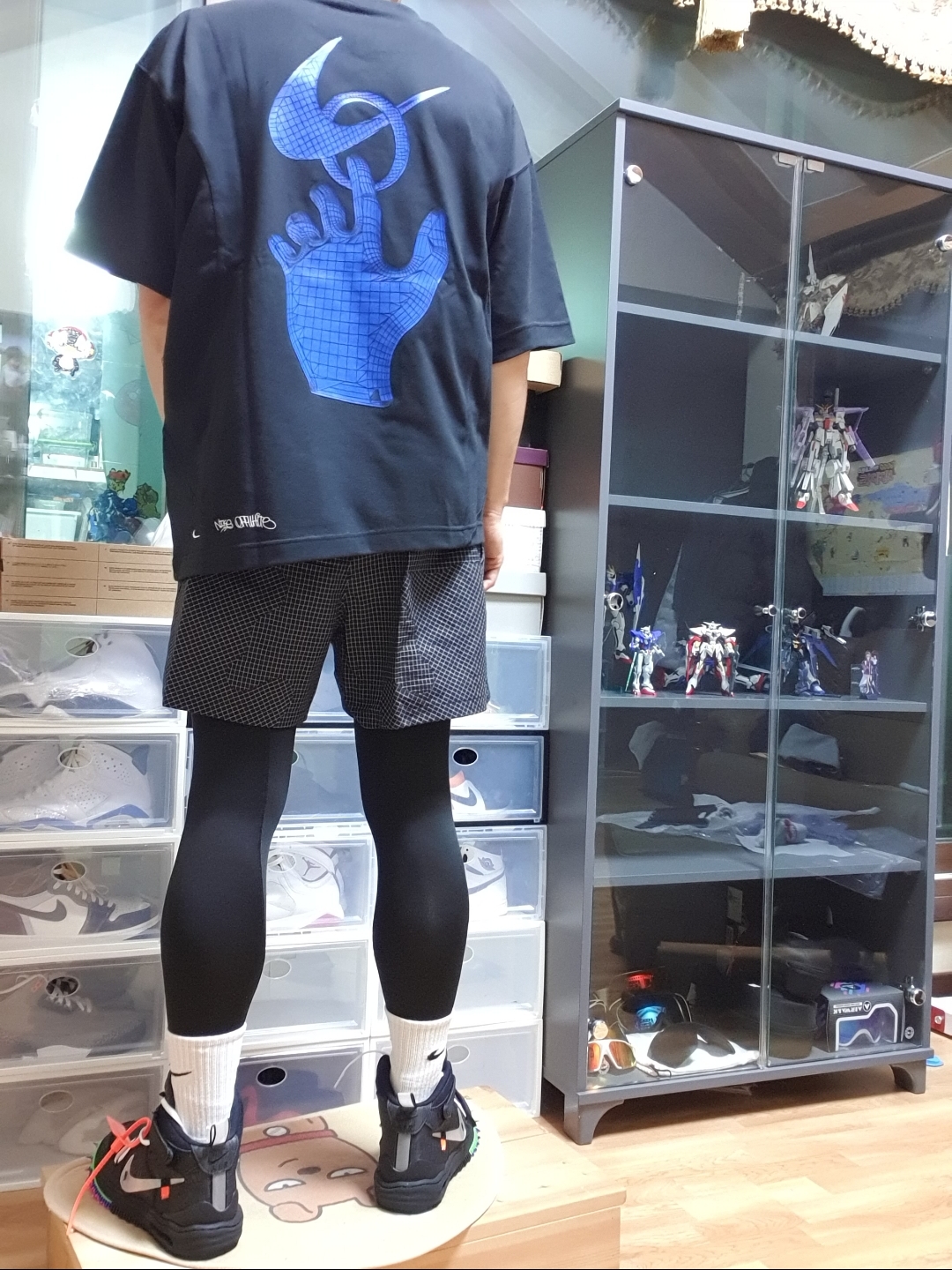 Nike x Off-White Air Force 1 Mid SP Black, Nike x Off-White NRG Woven Shorts Black - Asia 착용 스타일 - 2