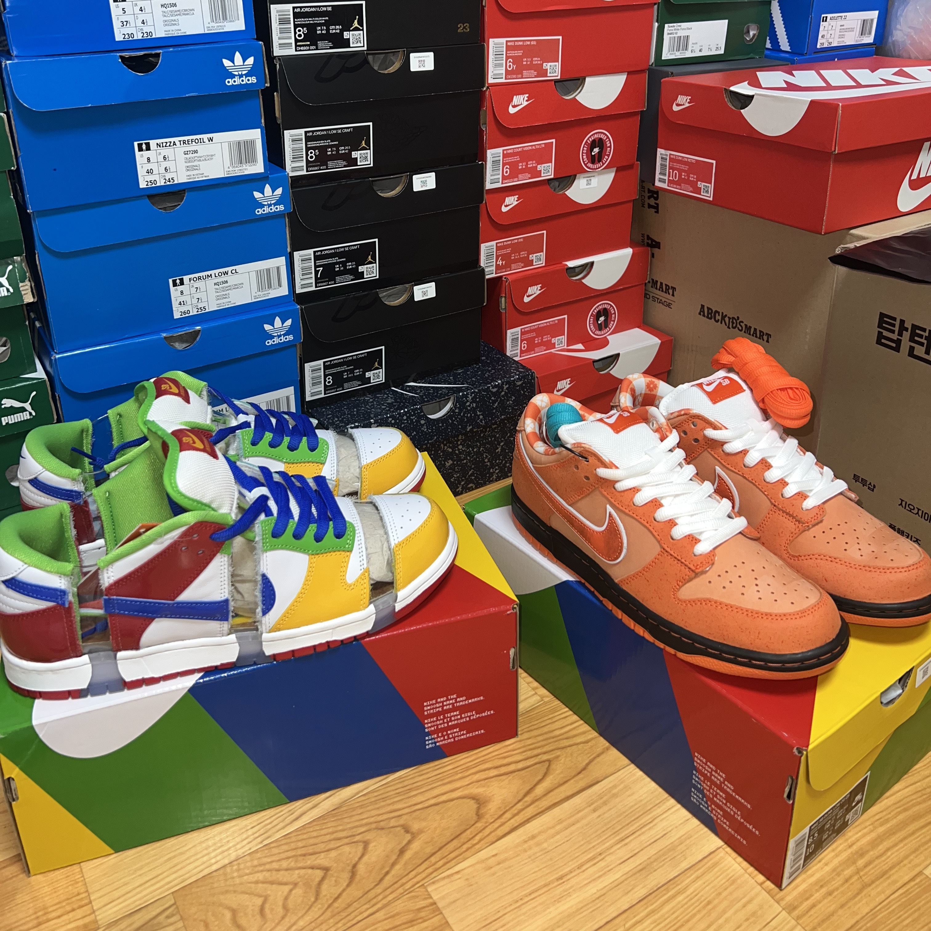 Nike x Concepts SB Dunk Low Orange Lobster (Regular Box), Nike SB Dunk Low Sandy 착용 스타일